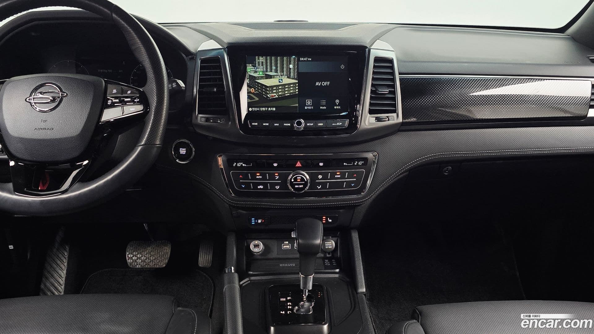 Main__Slider__Photo:Rexton KG Mobility 2023.0-18