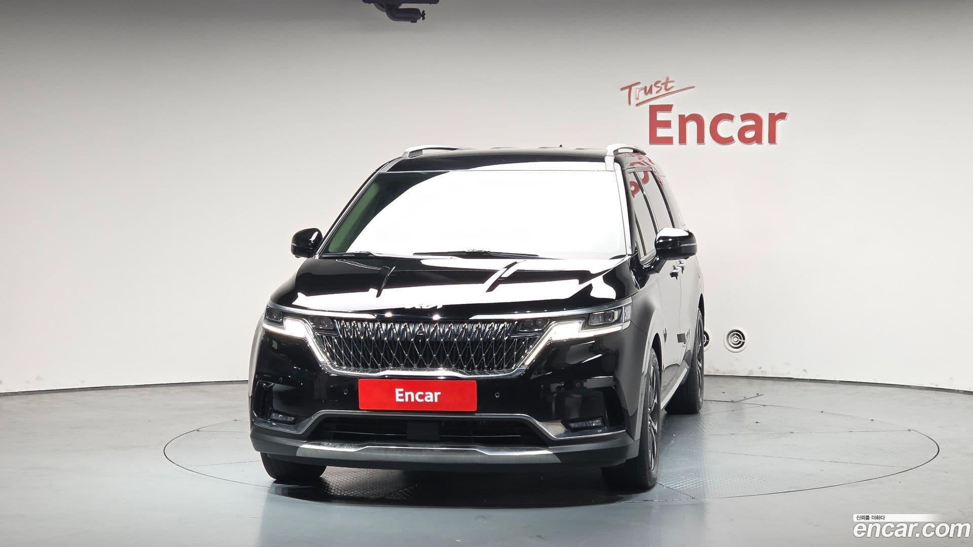 Main__Slider__Photo:Canival Kia 2022.3-2