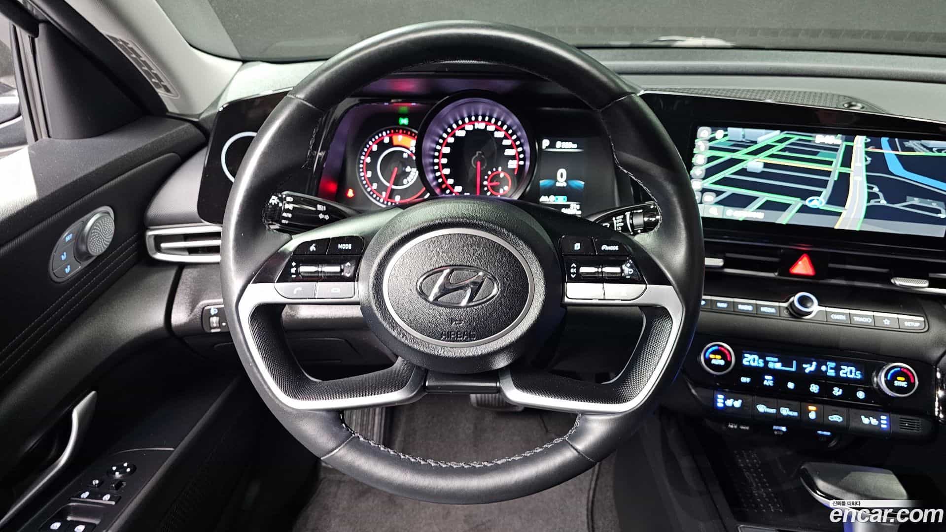 AVANTE Hyundai 2022.7-OPTION-016