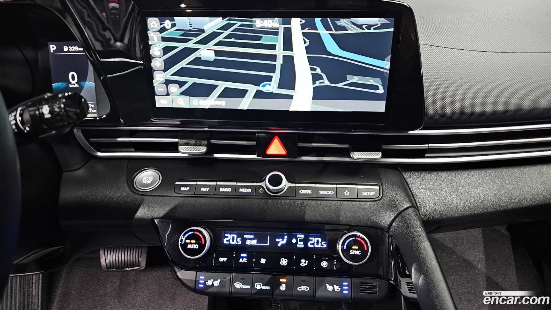 AVANTE Hyundai 2022.7-OPTION-017