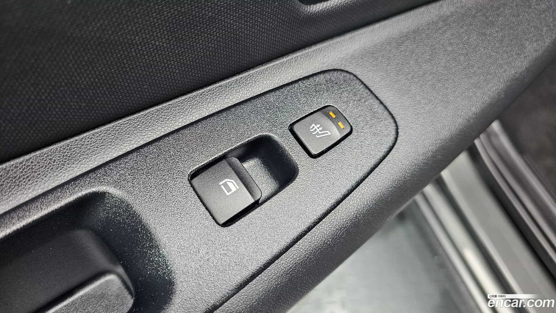 AVANTE Hyundai 2022.7-OPTION-022