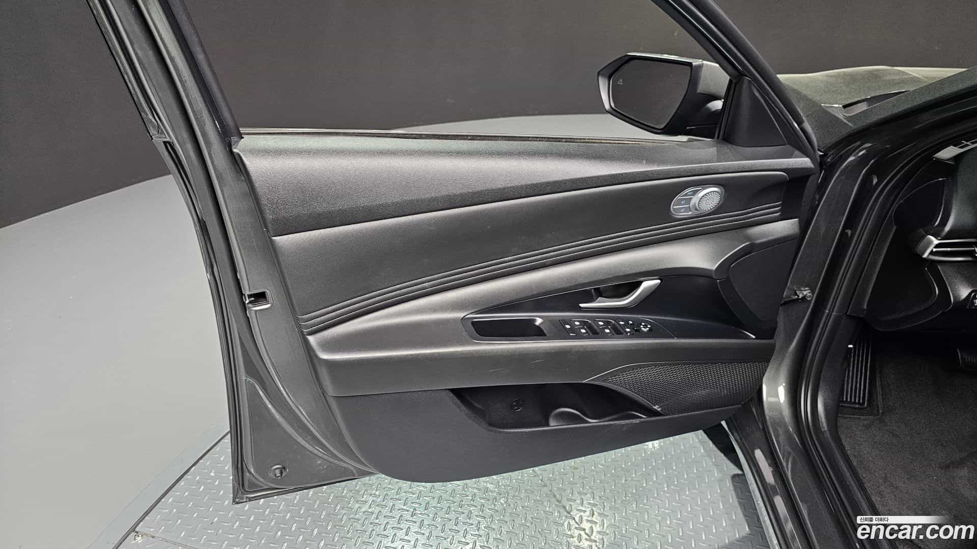 AVANTE Hyundai 2022.7-INNER-034