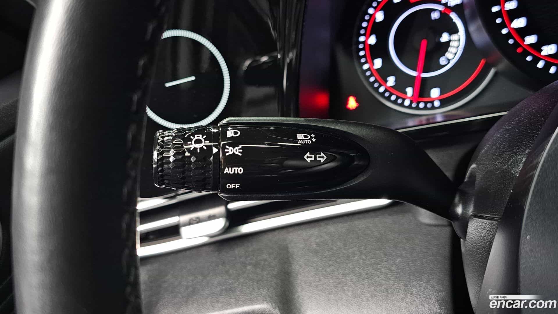 AVANTE Hyundai 2022.7-OPTION-044