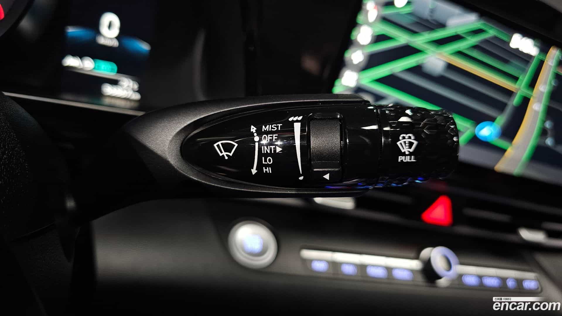 AVANTE Hyundai 2022.7-OPTION-045