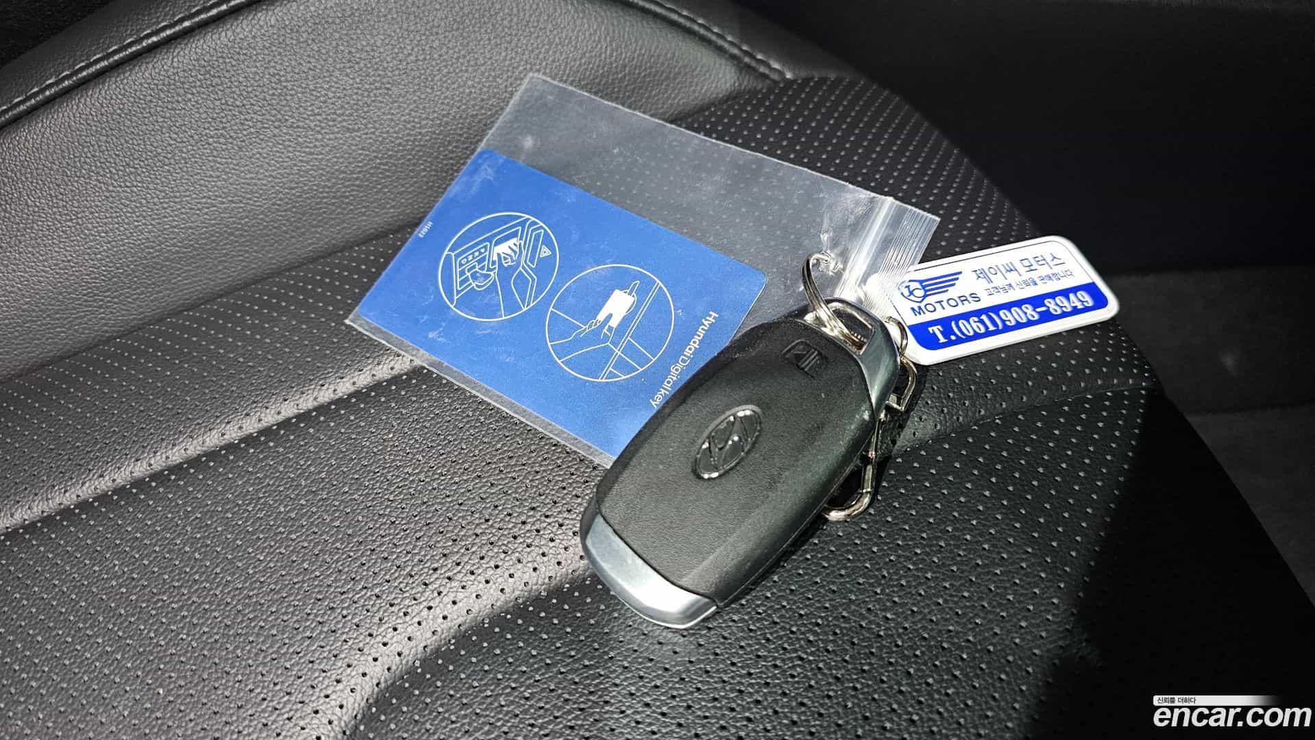 AVANTE Hyundai 2022.7-OPTION-050