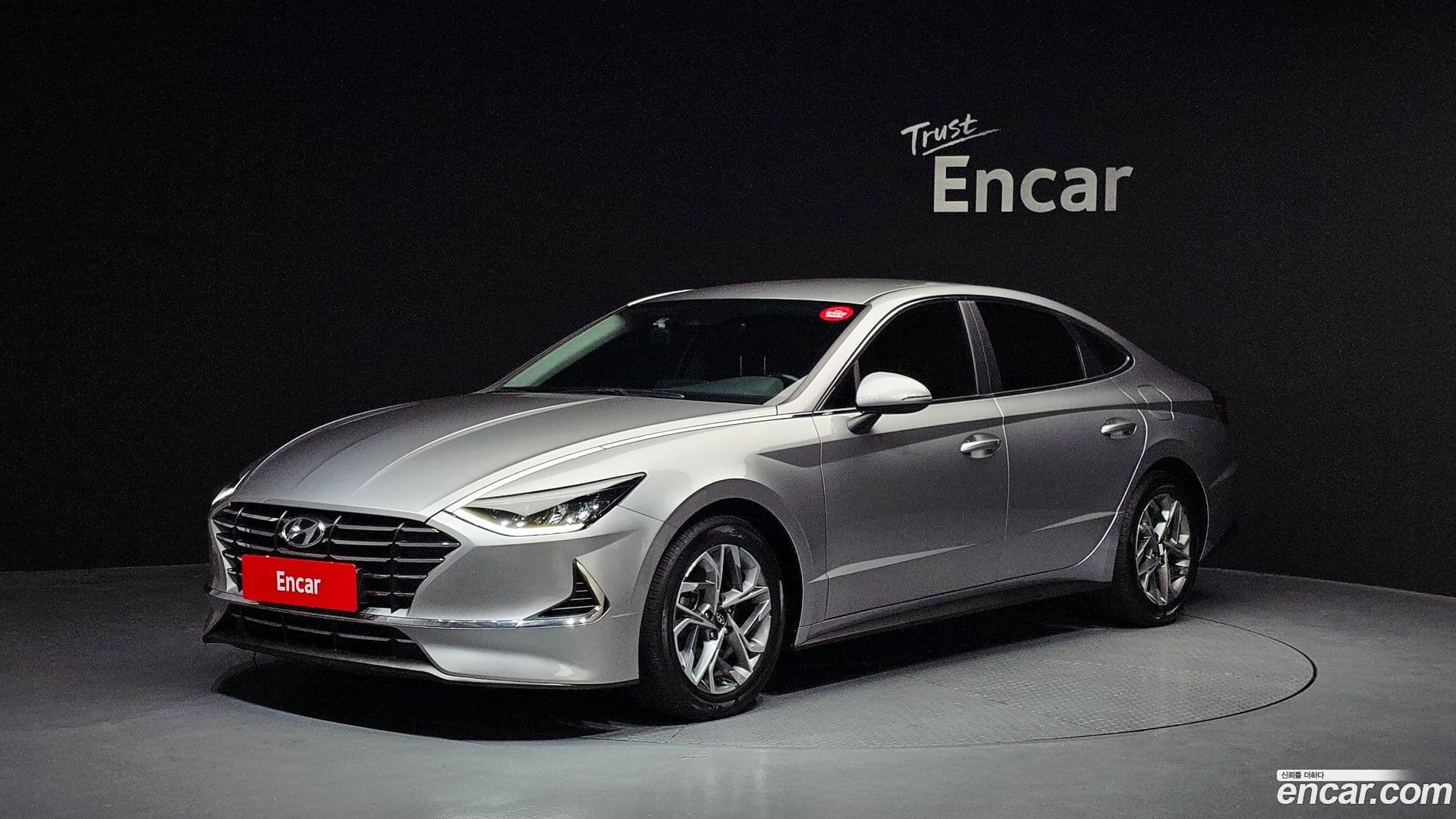 Main__Slider__Photo:Sonata Hyundai 2020.8-0