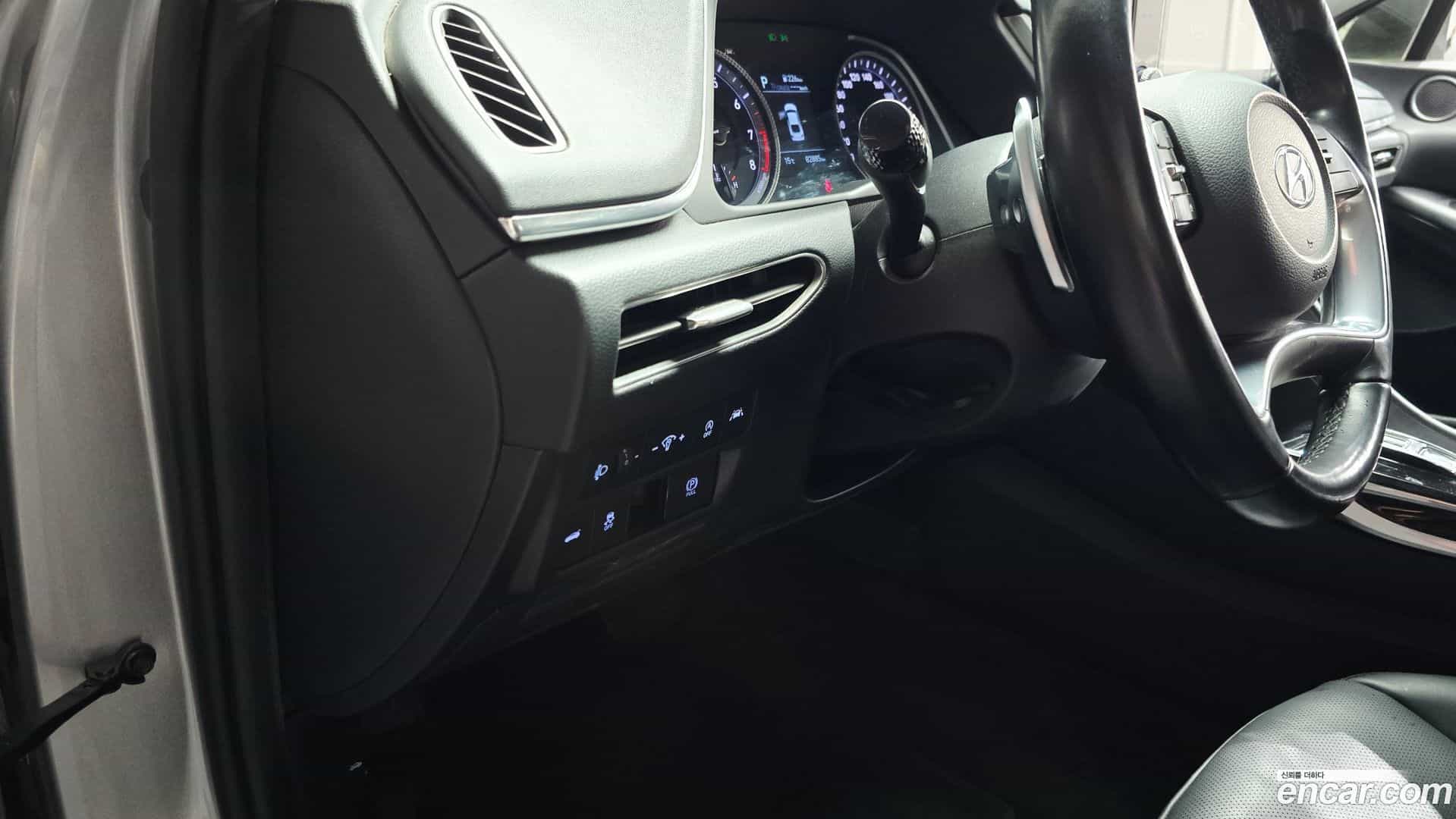 Sonata Hyundai 2020.8-OPTION-019