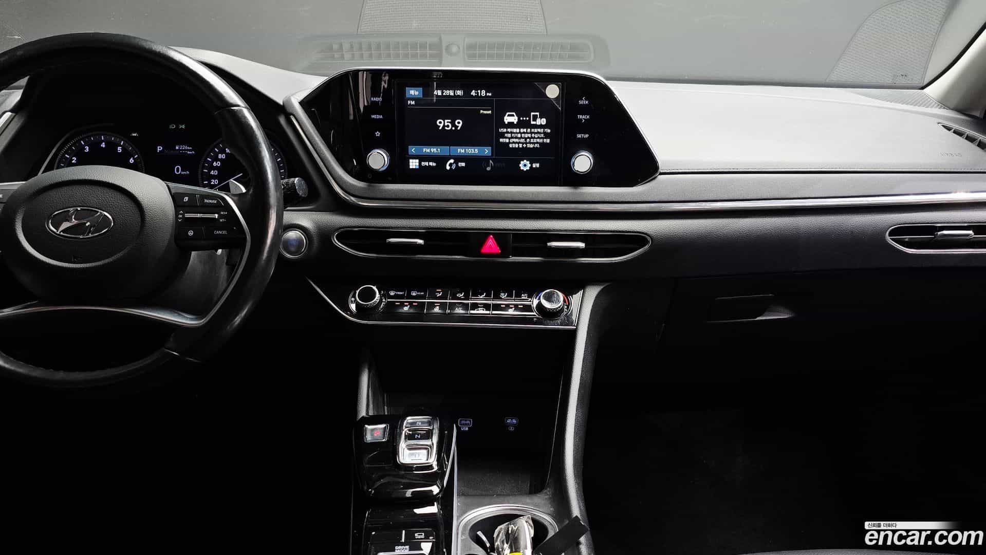 Sonata Hyundai 2020.8-OPTION-024
