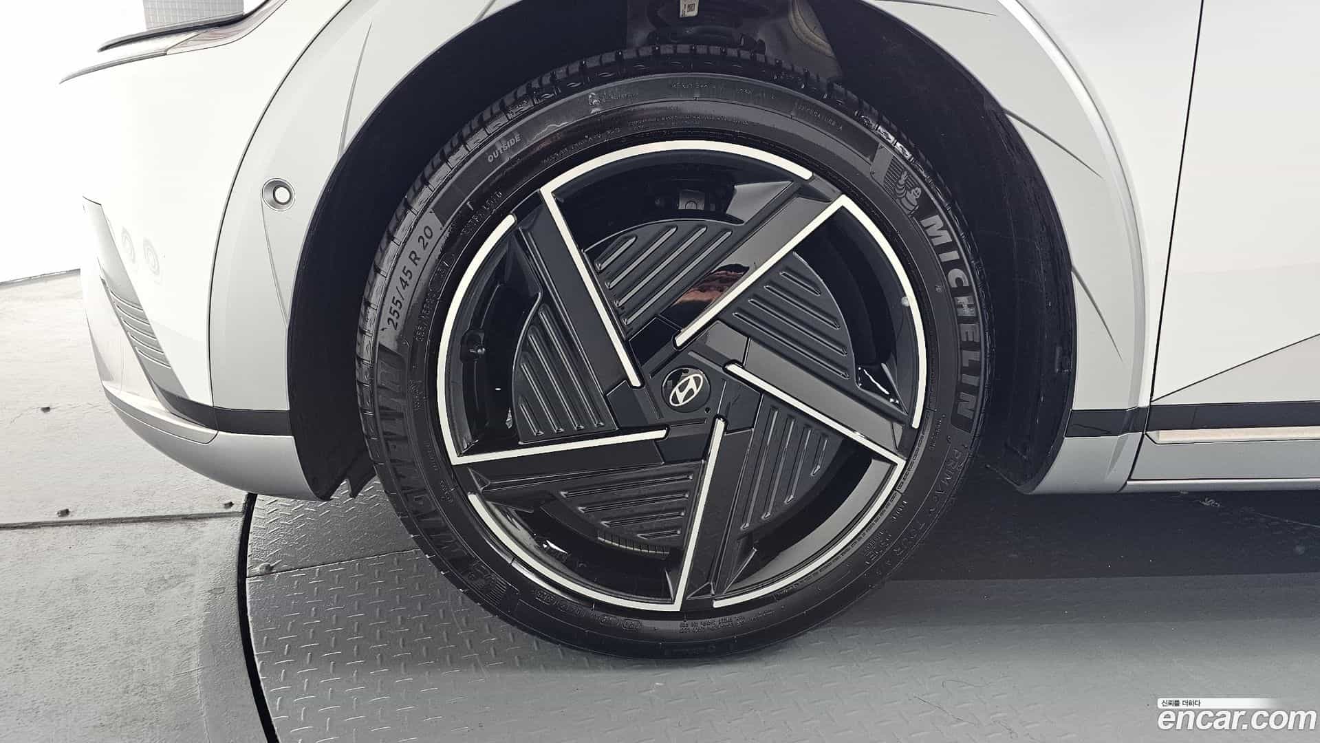 Ioniq5 Hyundai 2024.7-OUTER-005