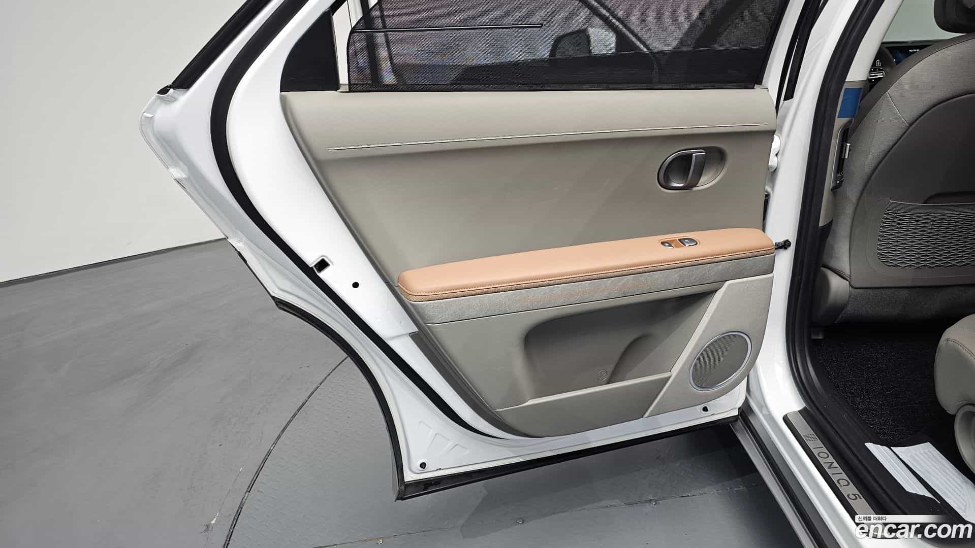 Ioniq5 Hyundai 2024.7-INNER-035