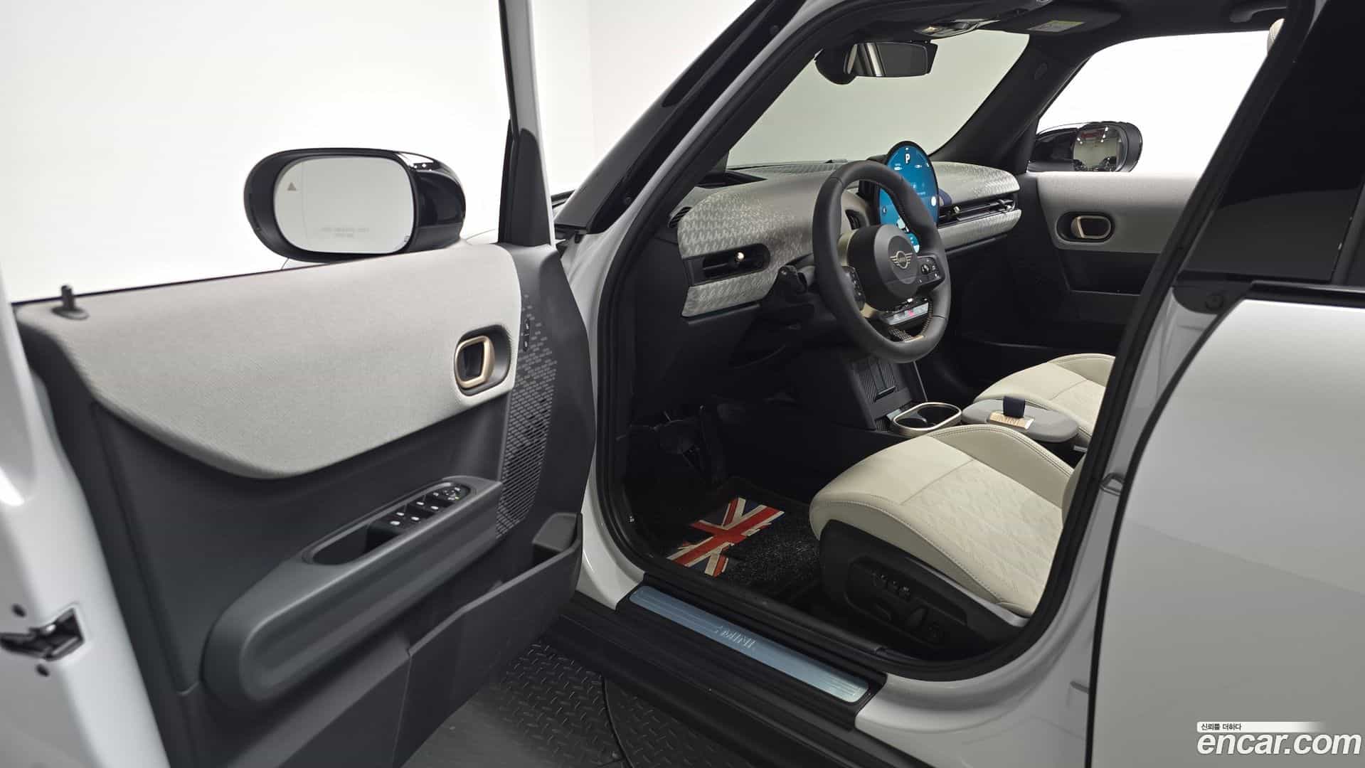 Cooper Mini 2025.7-INNER-010