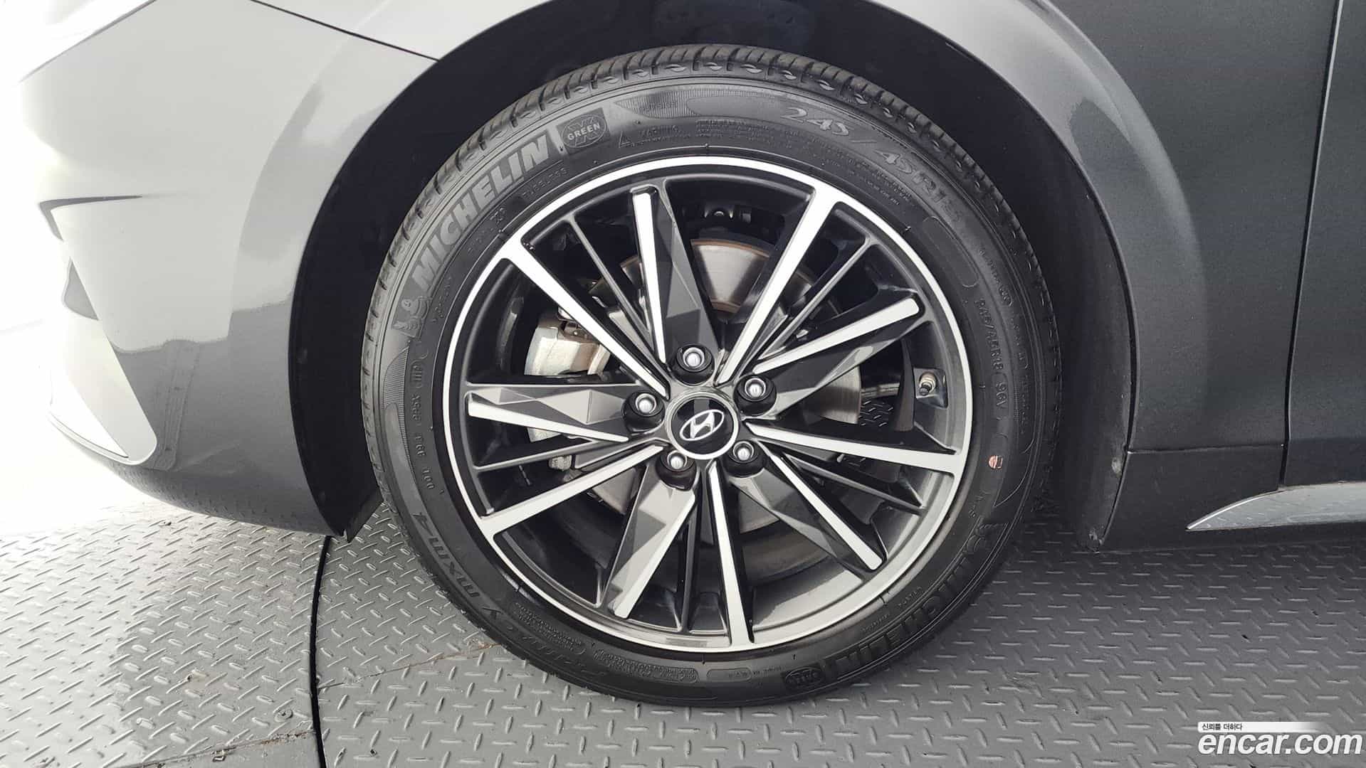 Grandeur Hyundai 2019.11-OUTER-005