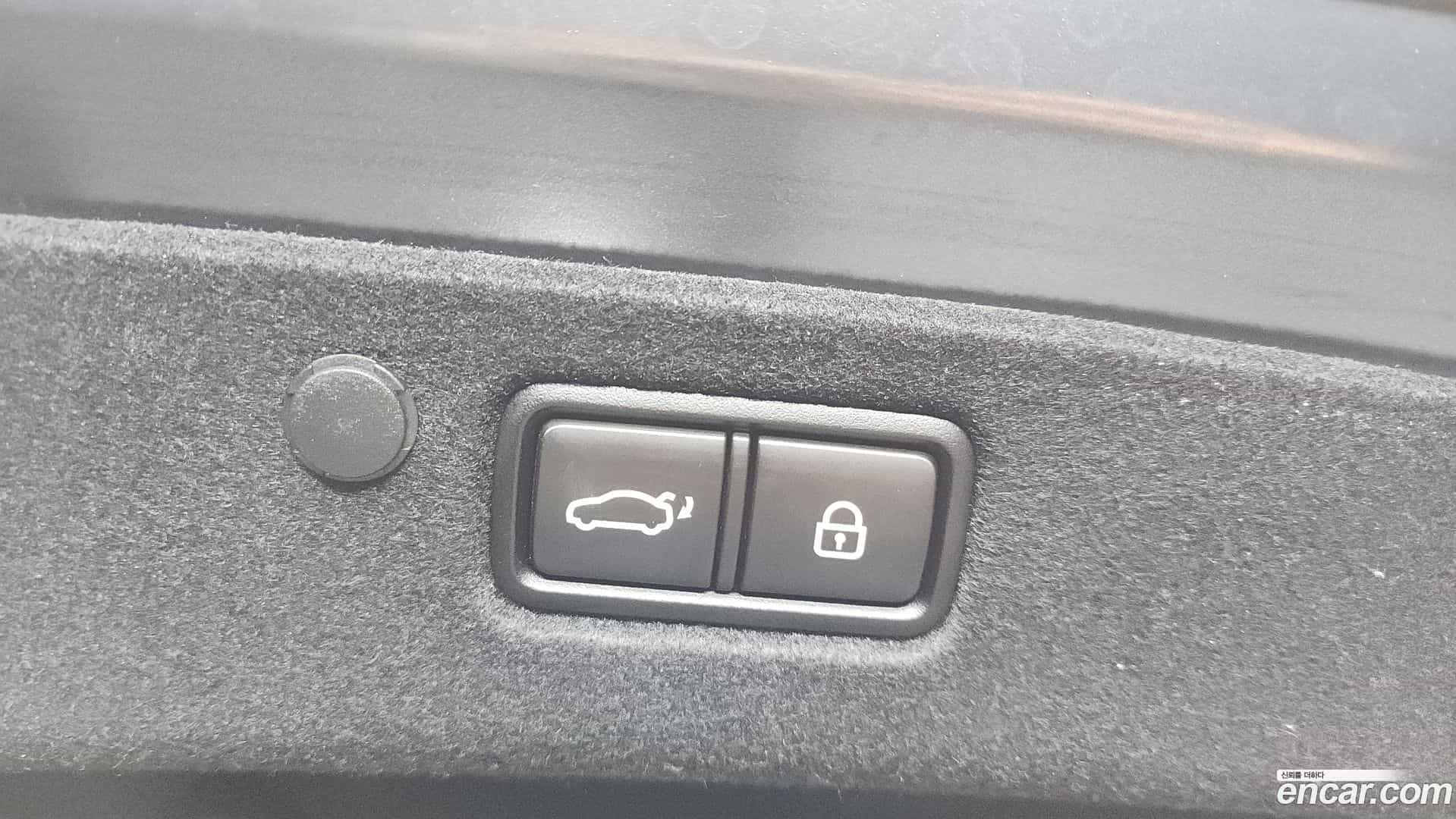 Grandeur Hyundai 2019.11-OPTION-021