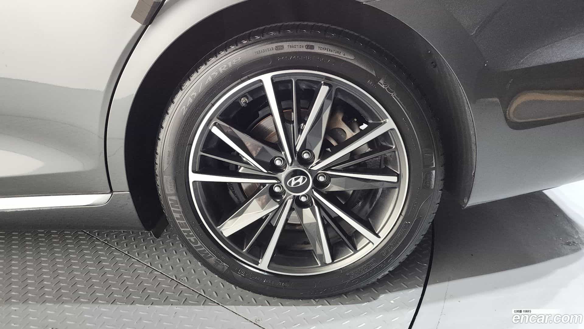 Grandeur Hyundai 2019.11-OUTER-031
