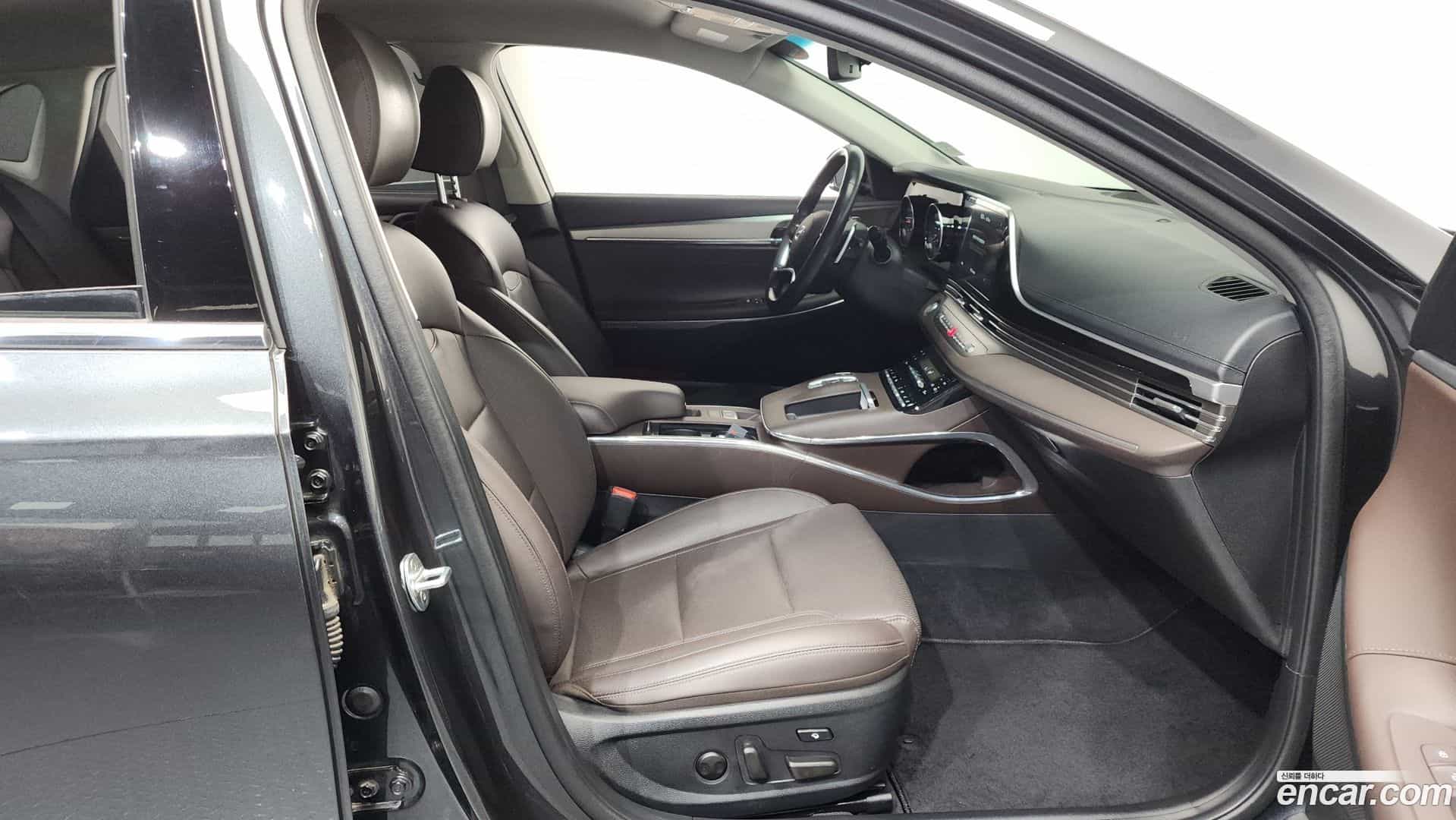 Grandeur Hyundai 2019.11-INNER-036