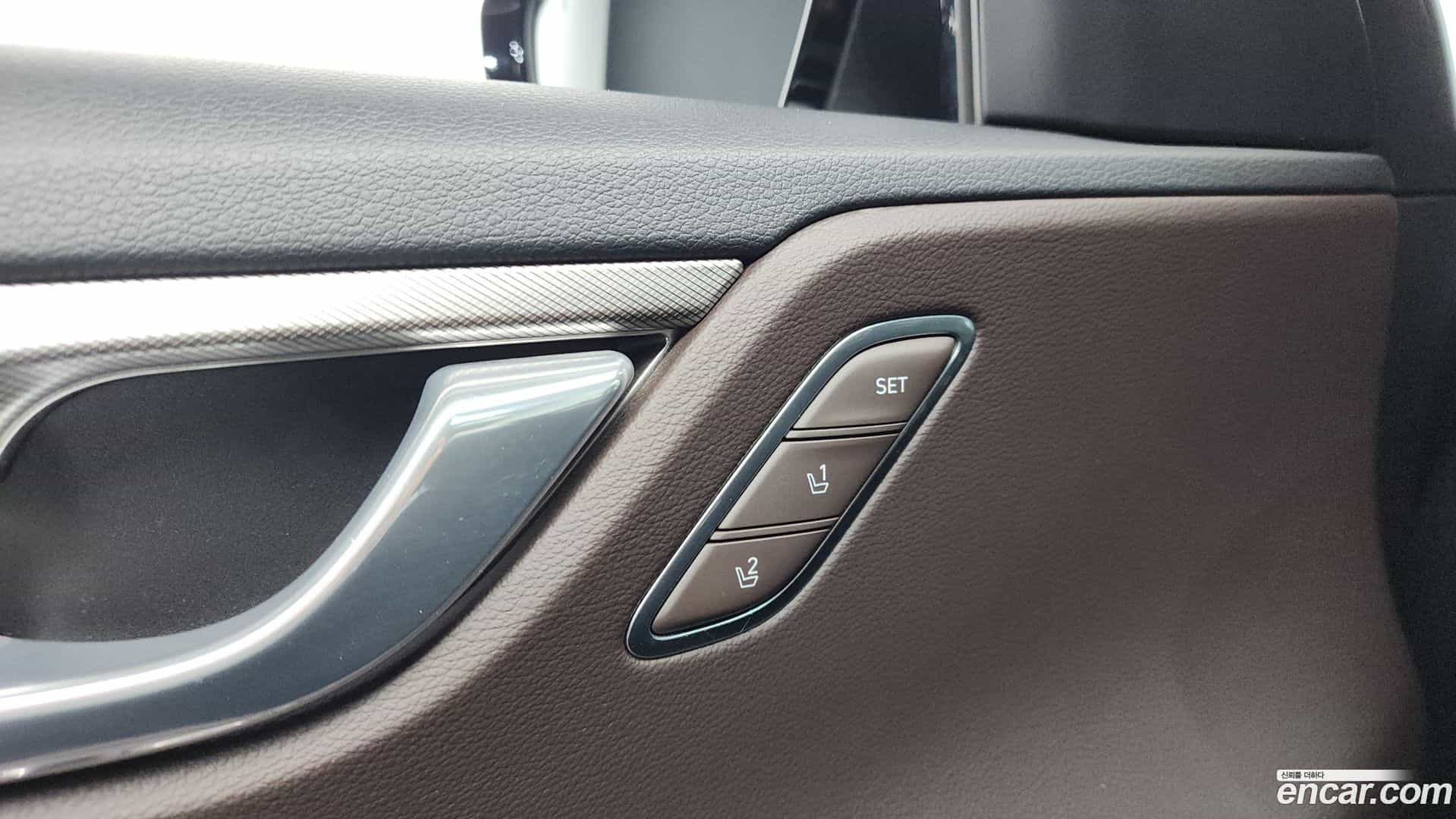 Grandeur Hyundai 2019.11-OPTION-043