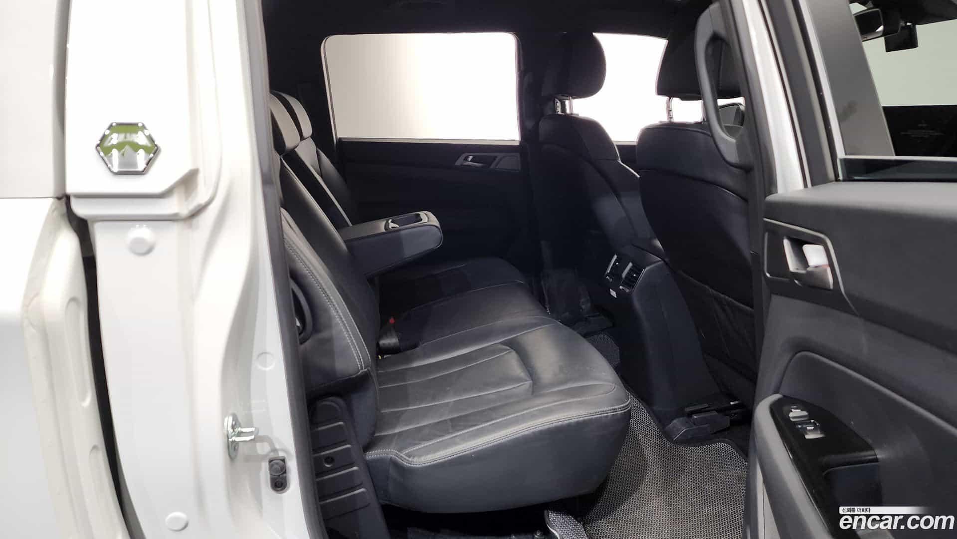 Rexton KG Mobility 2023.4-OPTION-015