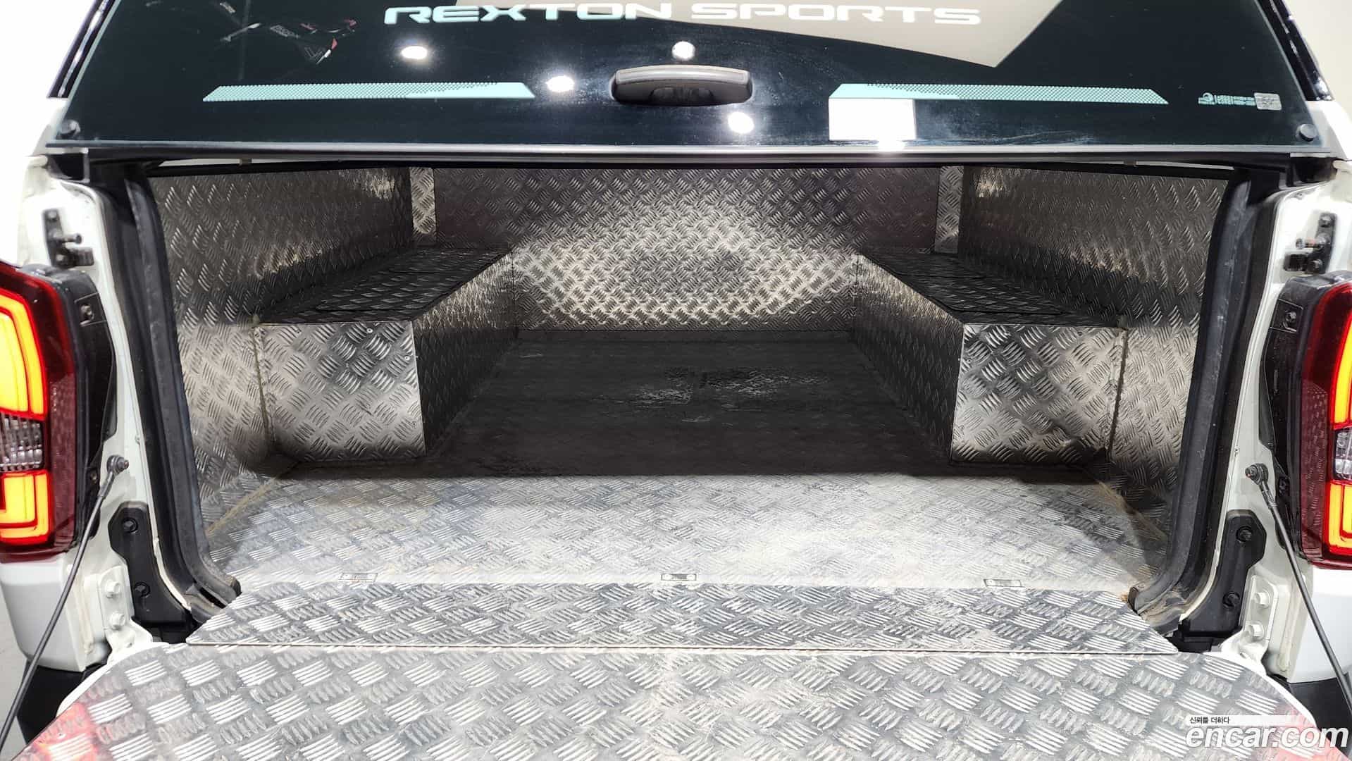 Rexton KG Mobility 2023.4-OPTION-024
