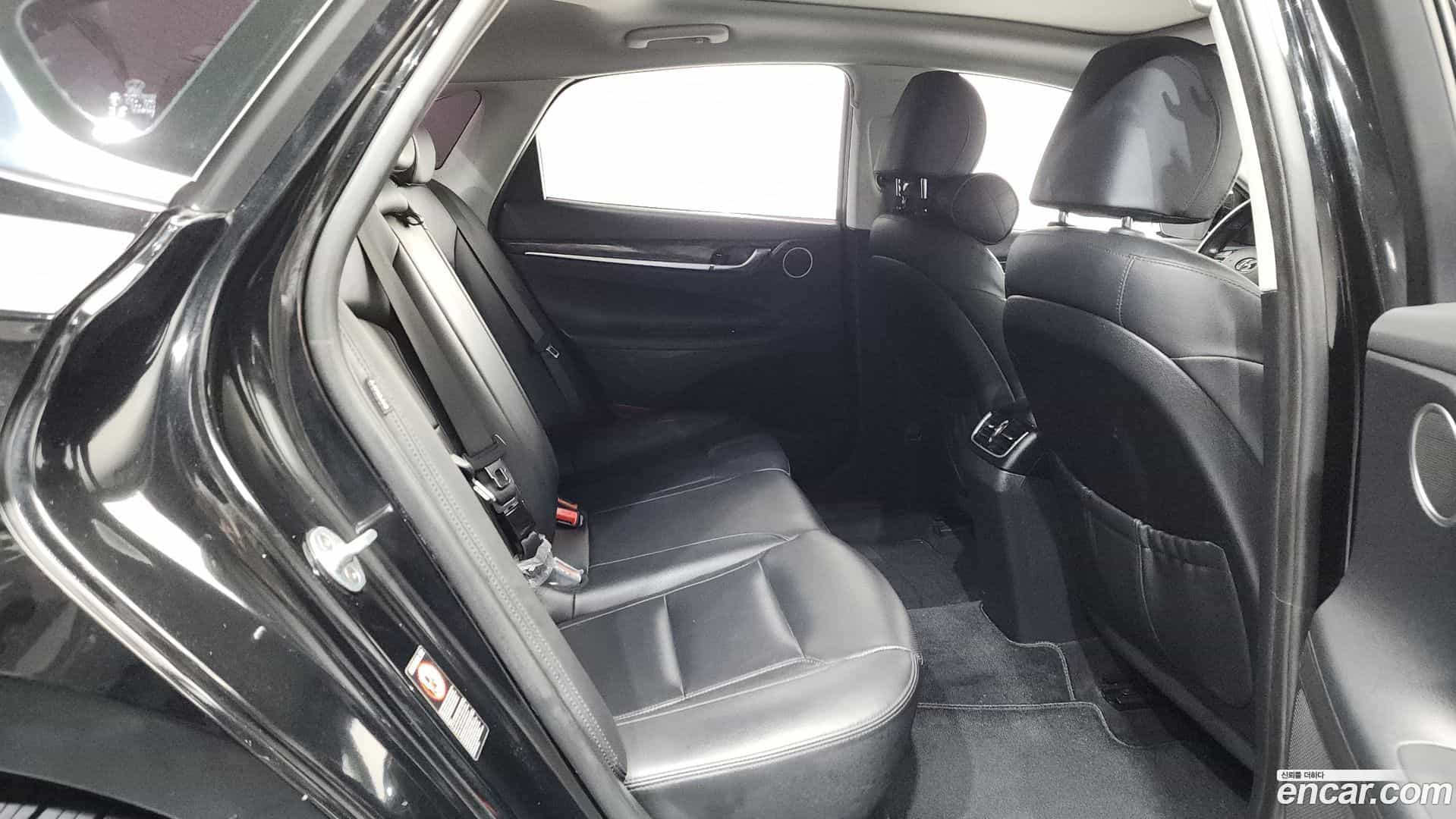 Grandeur Hyundai 2017.5-OPTION-015