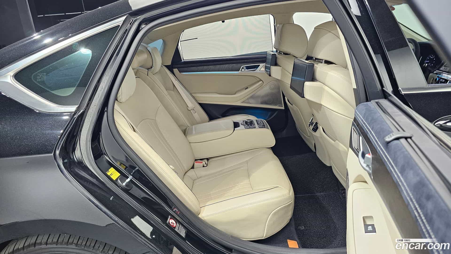 G80 Genesis 2016.11-INNER-010
