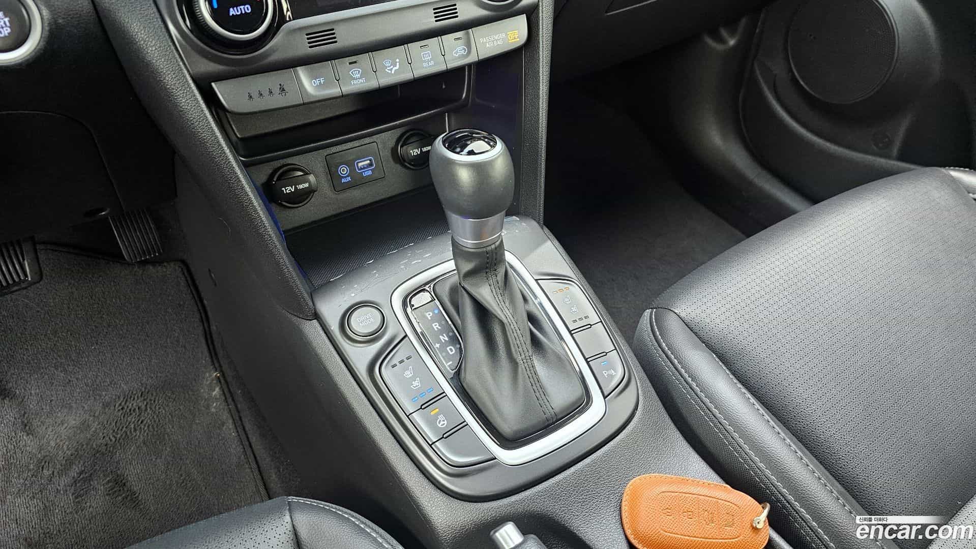 Kona Hyundai 2018.6-INNER-009