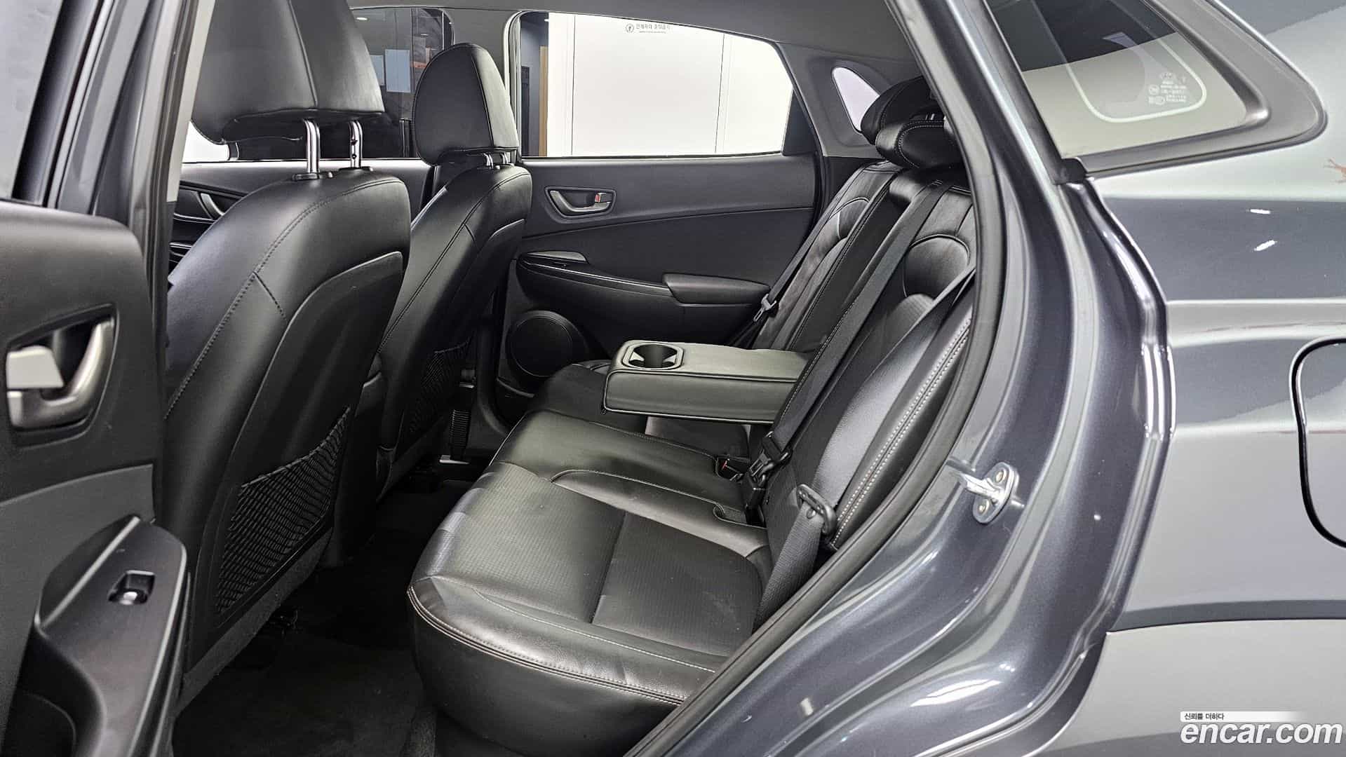 Kona Hyundai 2018.6-OPTION-016