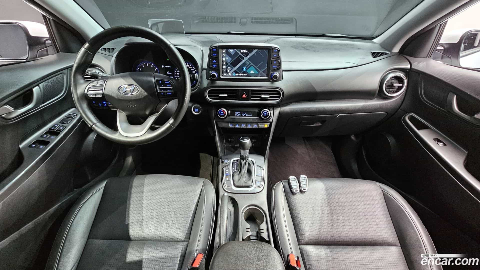 Kona Hyundai 2018.10-INNER-007