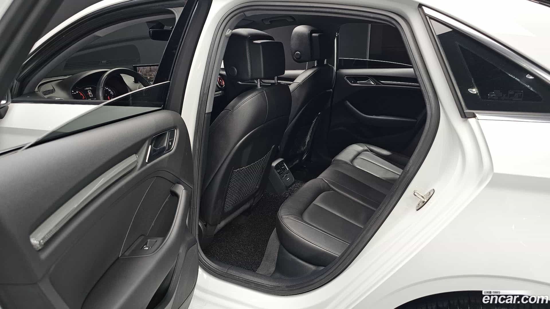 A3 Audi 2018.8-OPTION-016