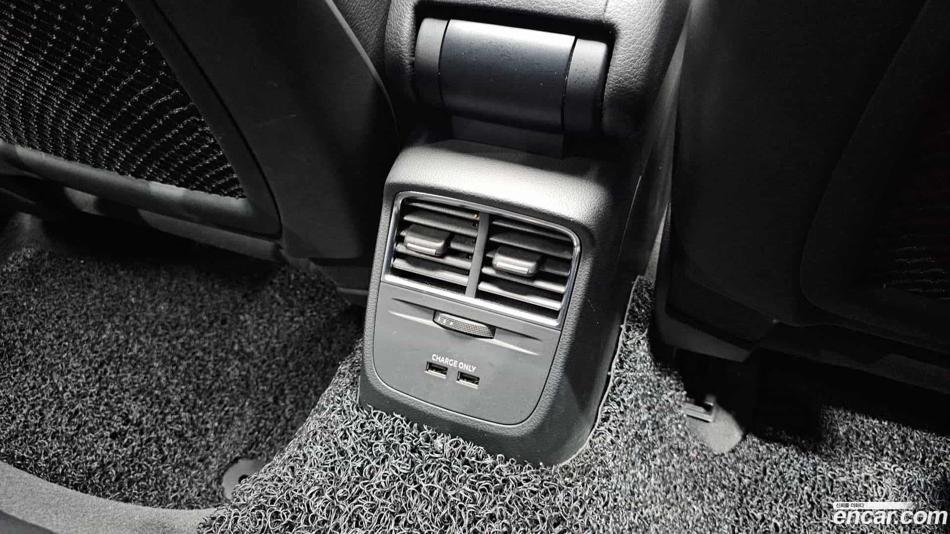 A3 Audi 2018.8-OPTION-042