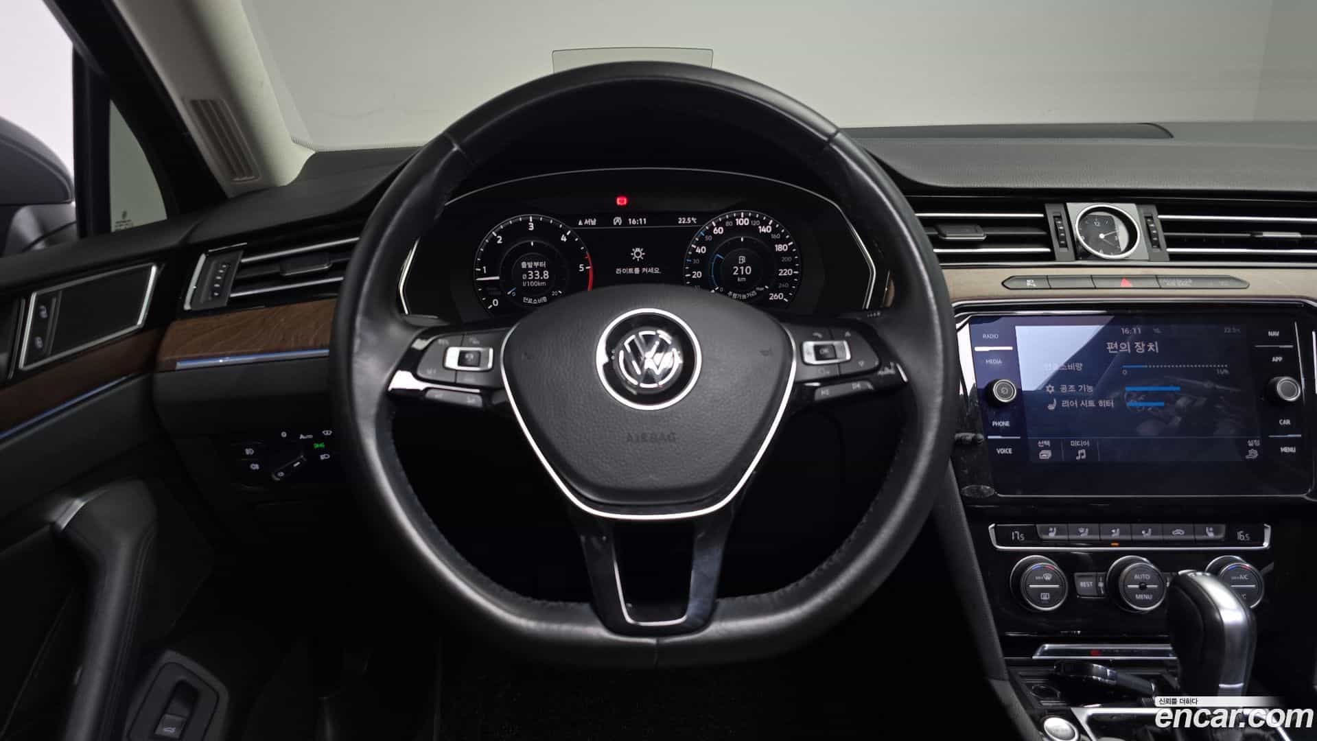 Passat Volkswagen 2018.7-OPTION-017