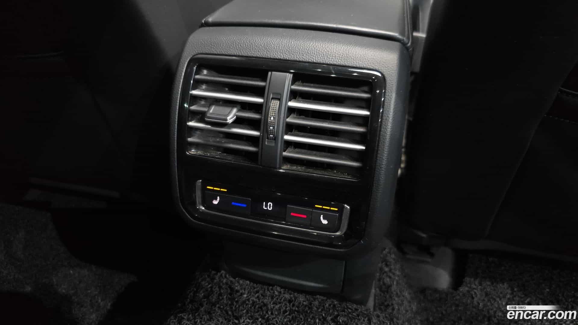 Passat Volkswagen 2018.7-OPTION-023