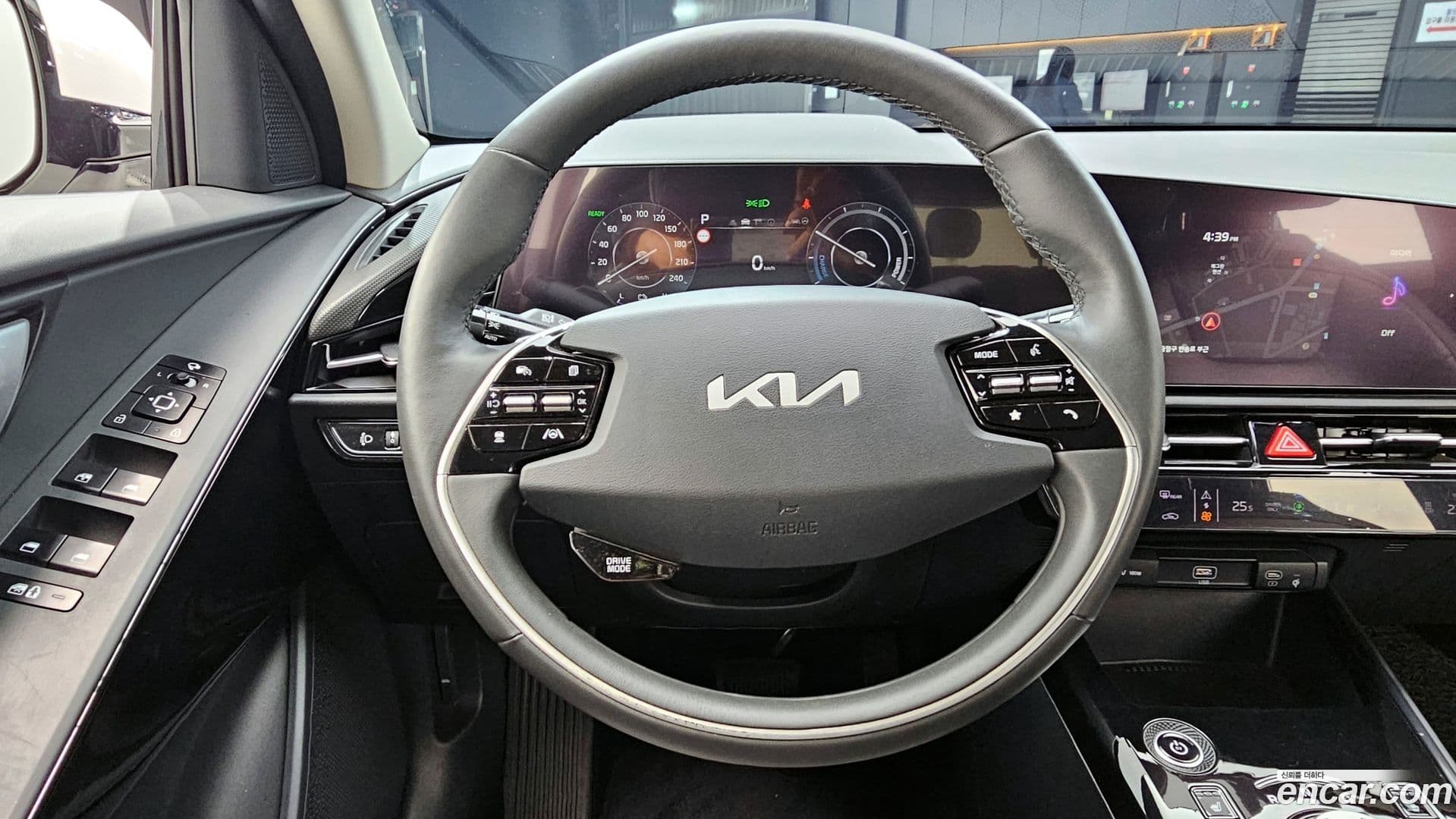Main__Slider__Photo:Niro Kia 2022.5-14