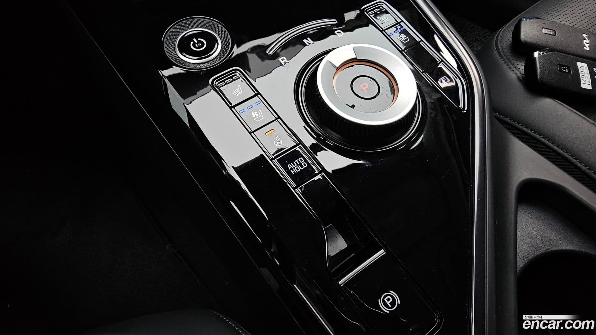 Main__Slider__Photo:Niro Kia 2022.5-26