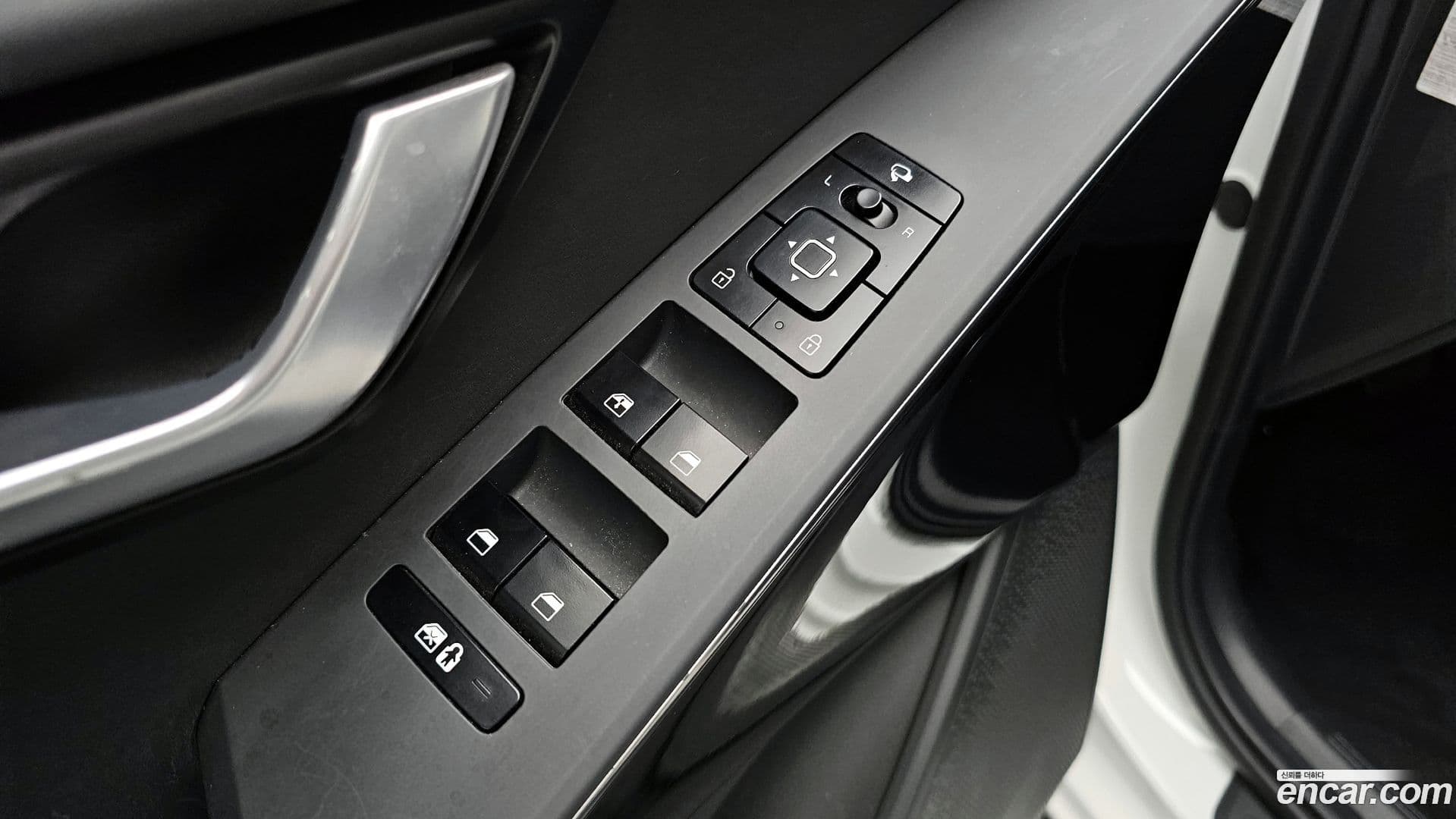 Main__Slider__Photo:Niro Kia 2022.5-30