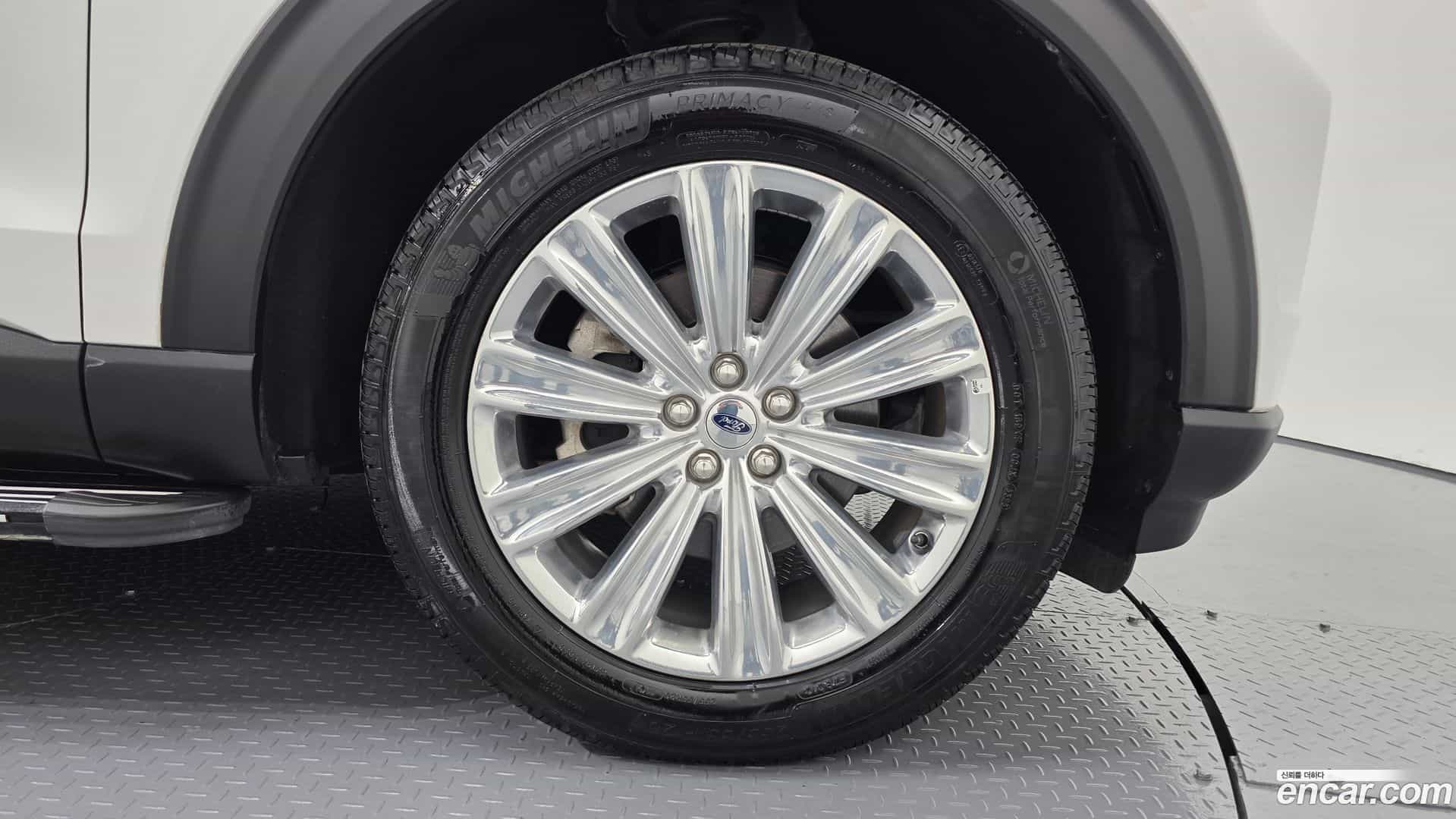 Explorer Ford 2020.11-OUTER-031