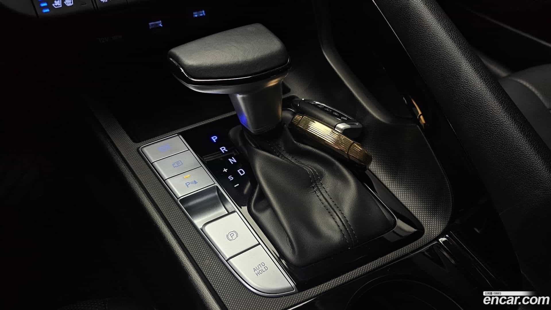 AVANTE Hyundai 2022.2-INNER-009