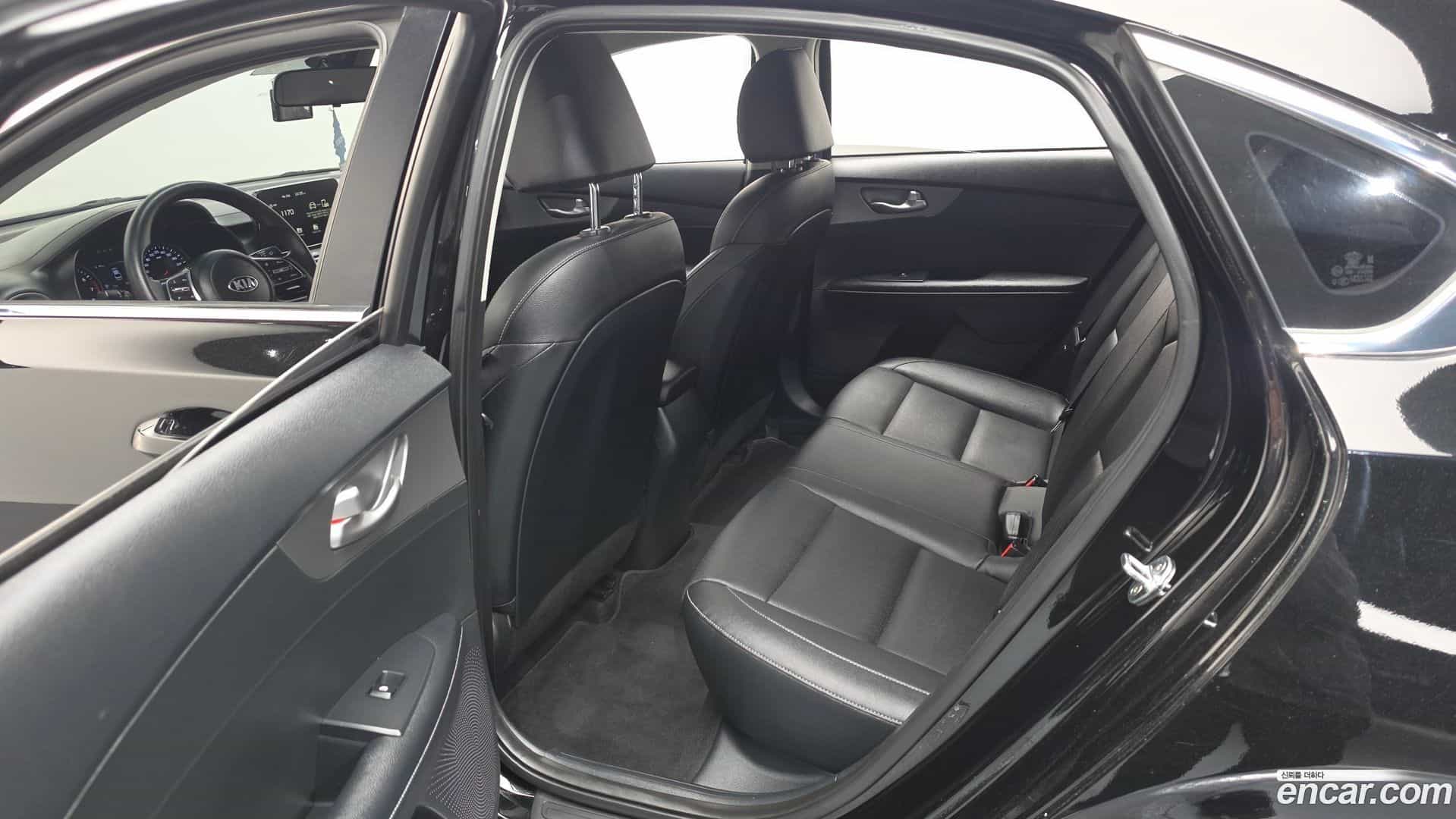 K3 Kia 2019.2-OPTION-015