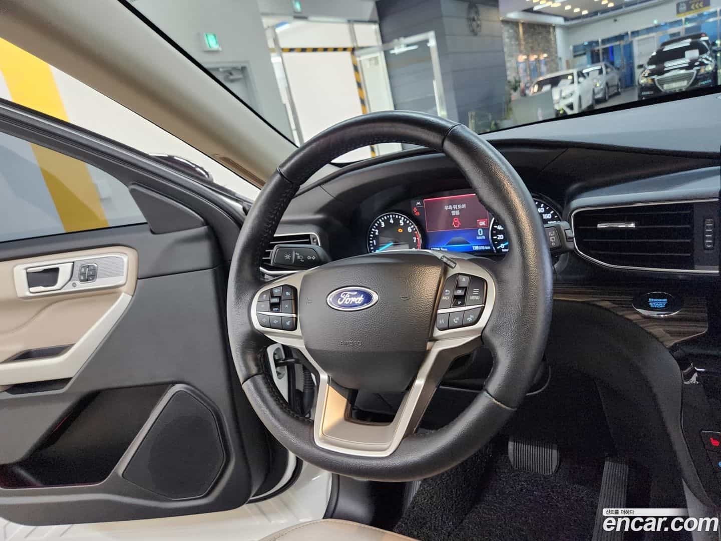 Explorer Ford 2021.11-OPTION-016