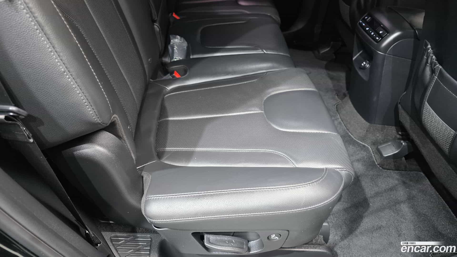 Palisade Hyundai 2022.3-INNER-036
