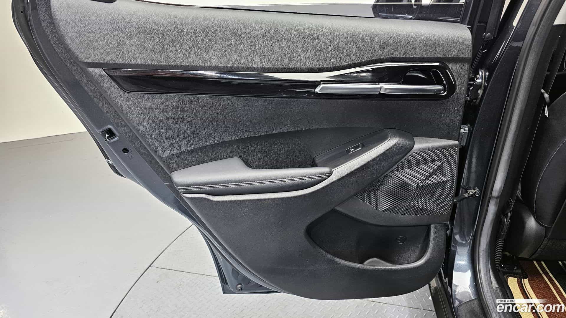 Seltos Kia 2019.9-INNER-035