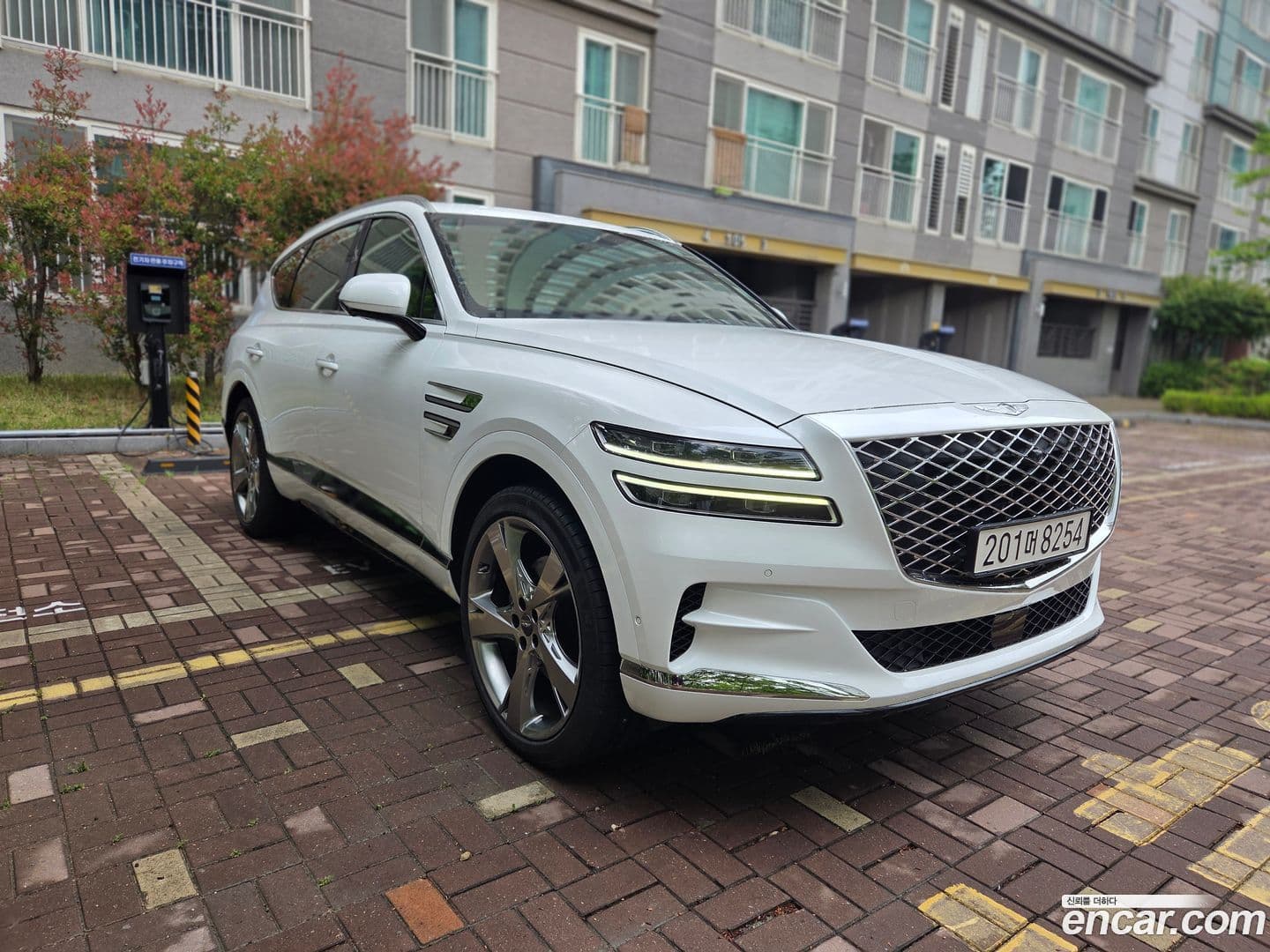 Main__Slider__Photo:GV80 Genesis 2020.3-0