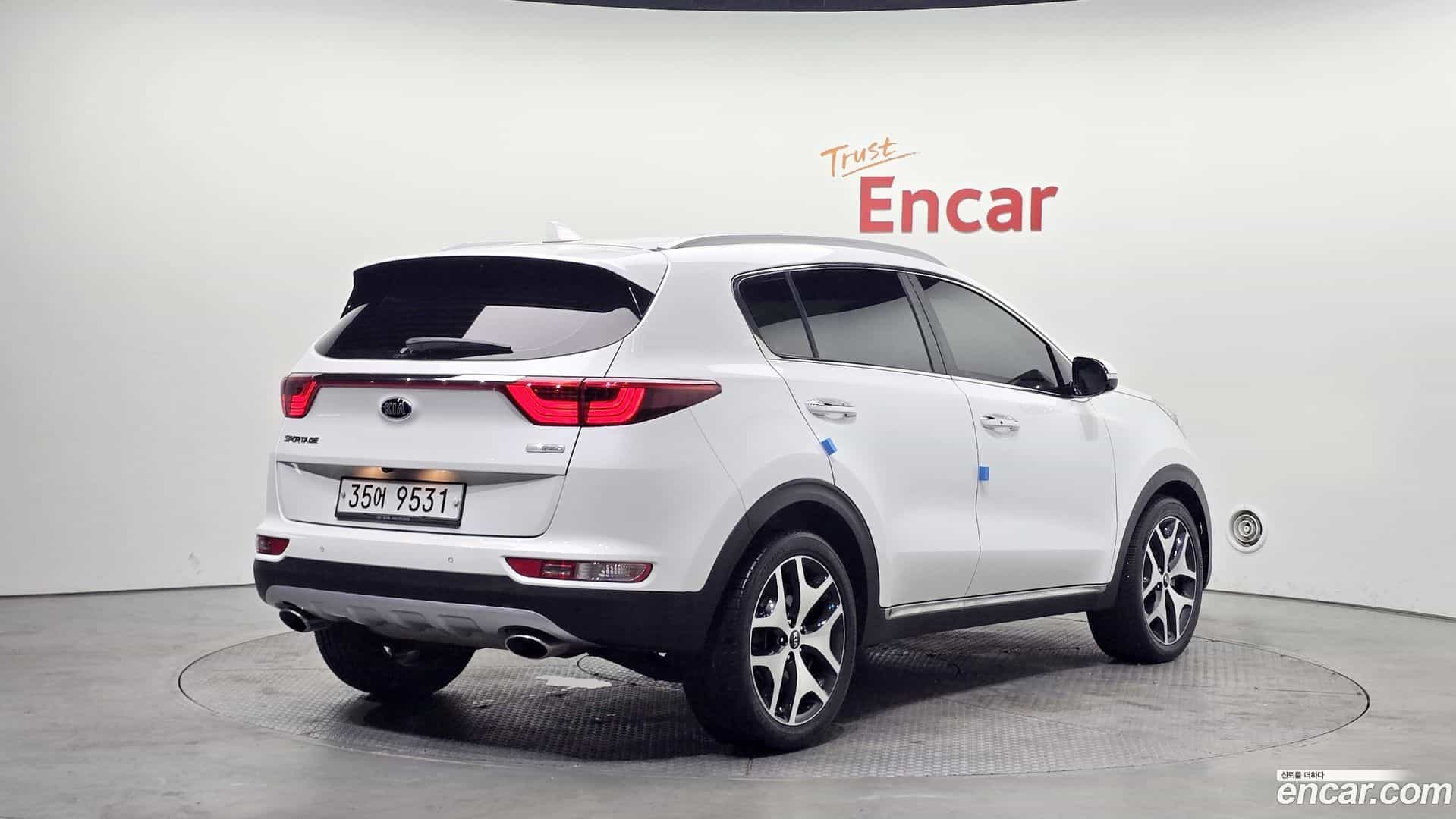 Sportage Kia 2016.11-OUTER-002