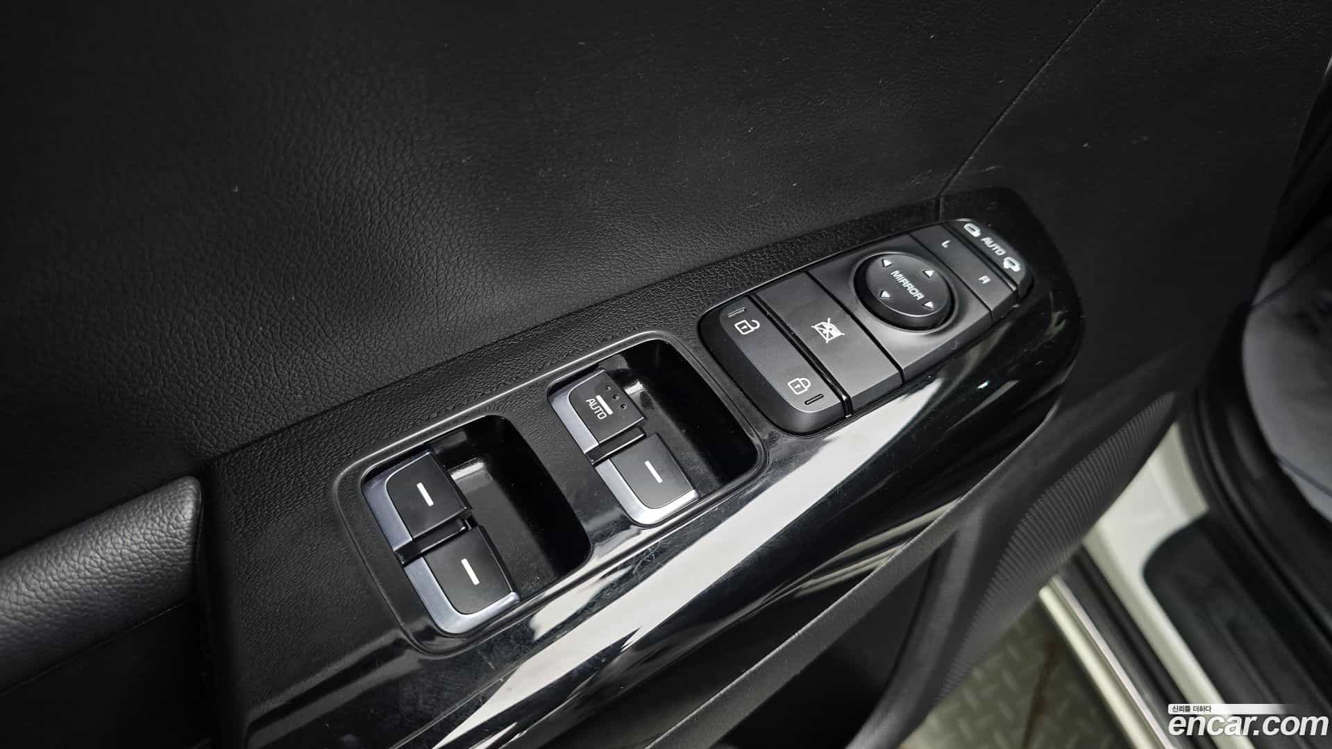 Sportage Kia 2016.11-OPTION-024