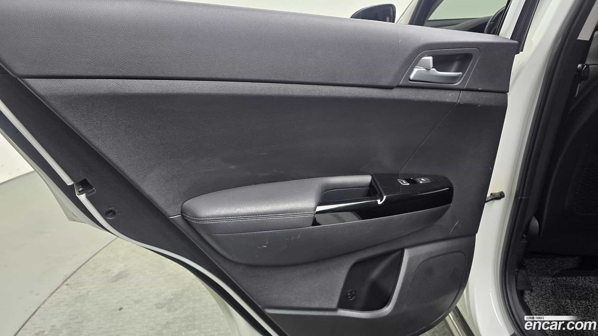 Sportage Kia 2016.11-INNER-035