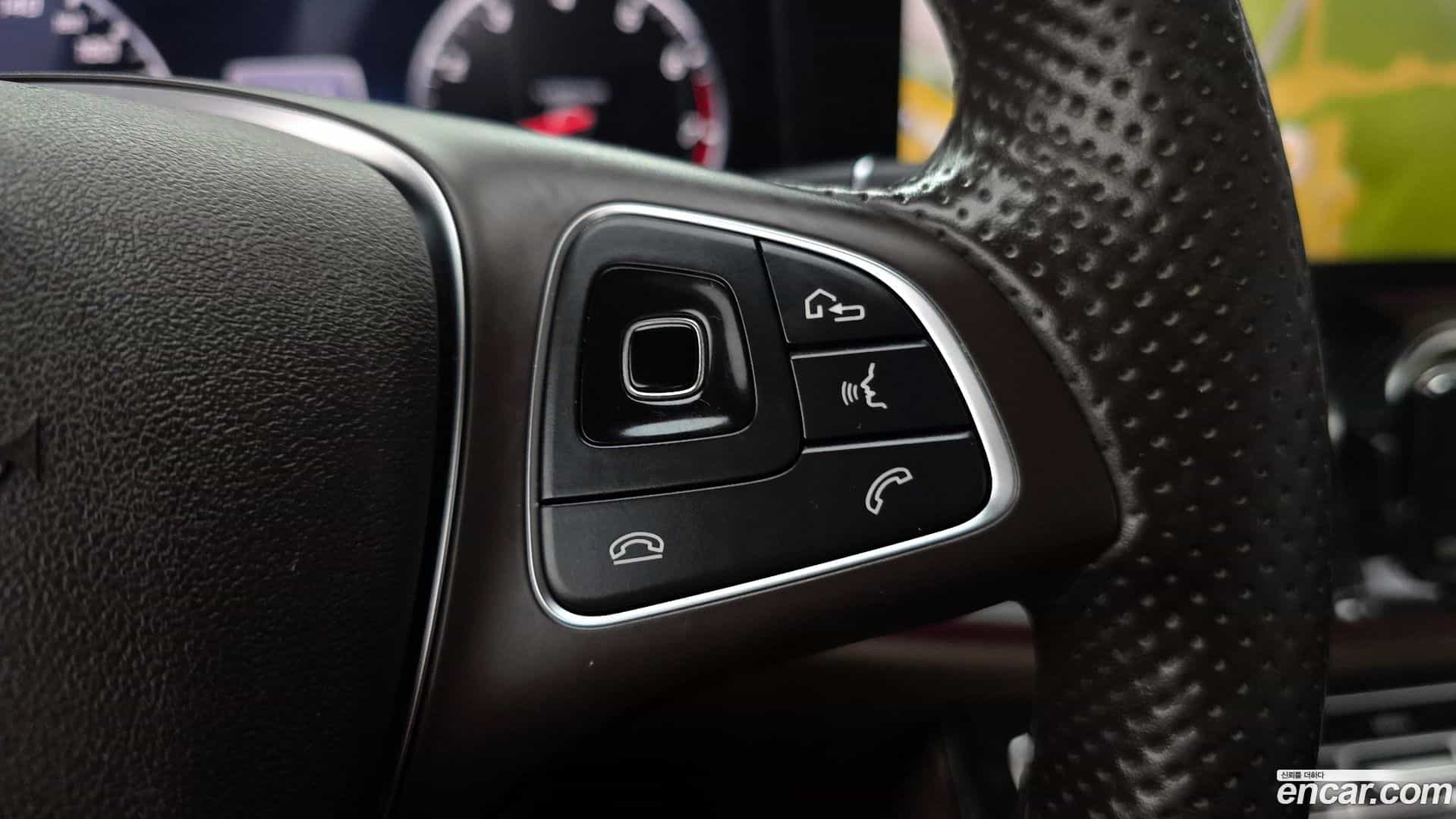E-Class Mercedes-Benz 2017.7-OPTION-042