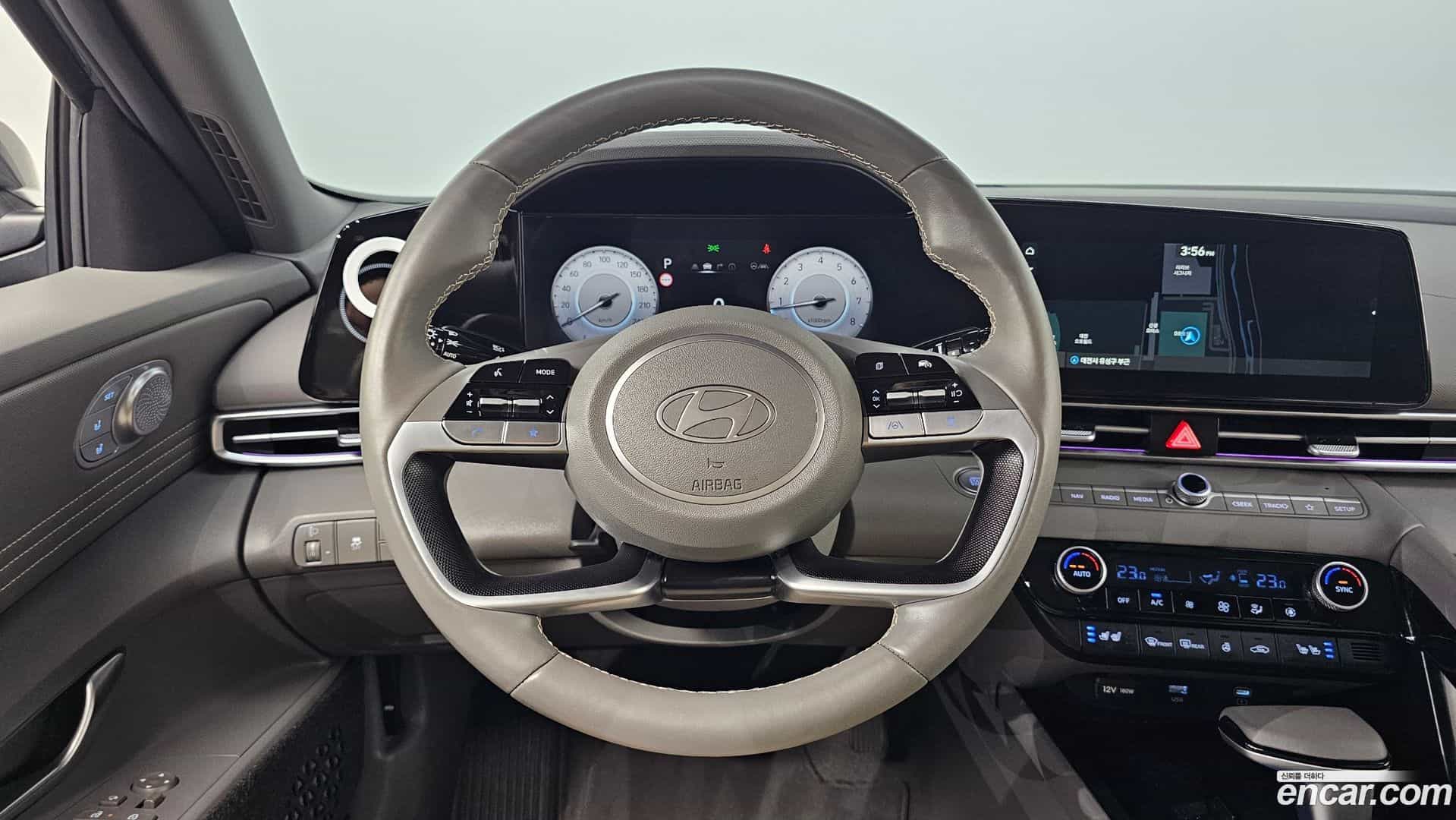 AVANTE Hyundai 2023.10-OPTION-017