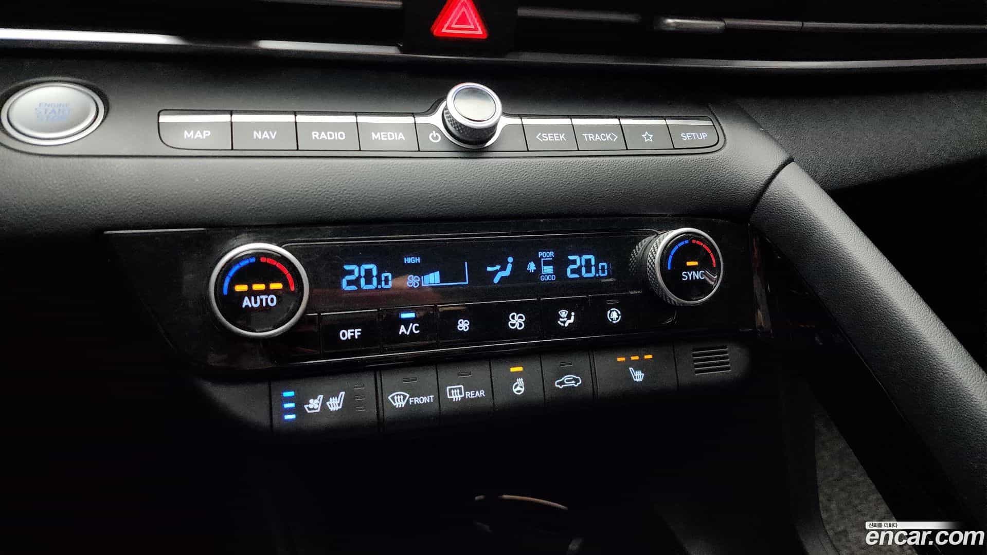 AVANTE Hyundai 2021.7-OPTION-021
