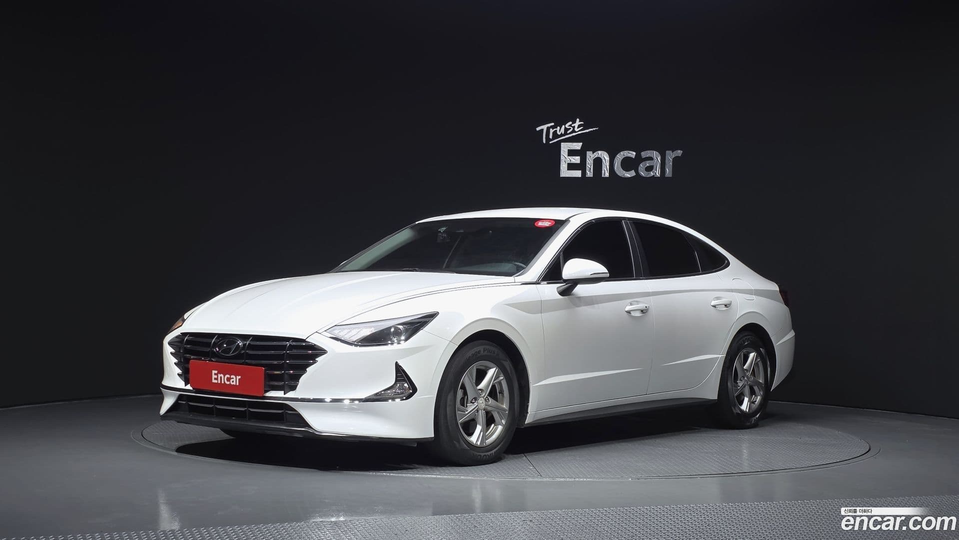 Main__Slider__Photo:Sonata Hyundai 2019.4-0