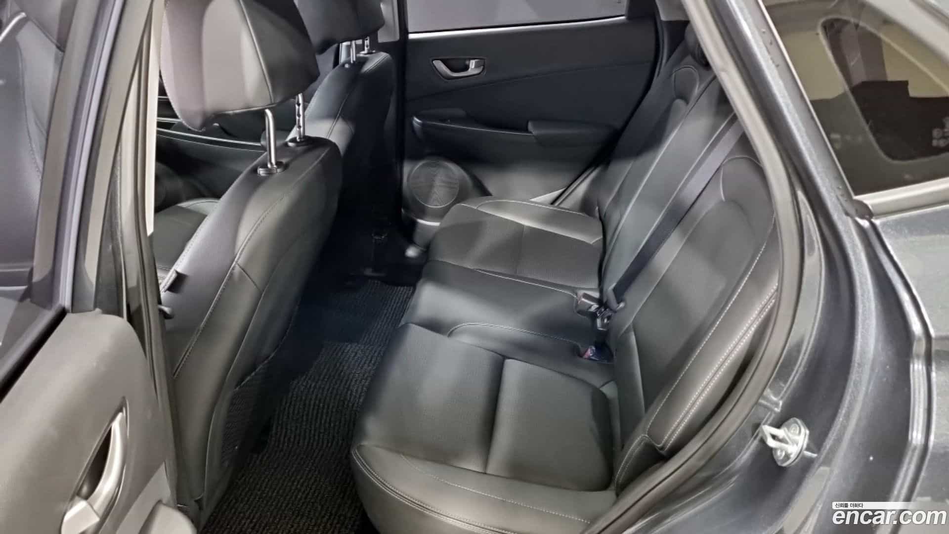 Kona Hyundai 2019.9-INNER-007