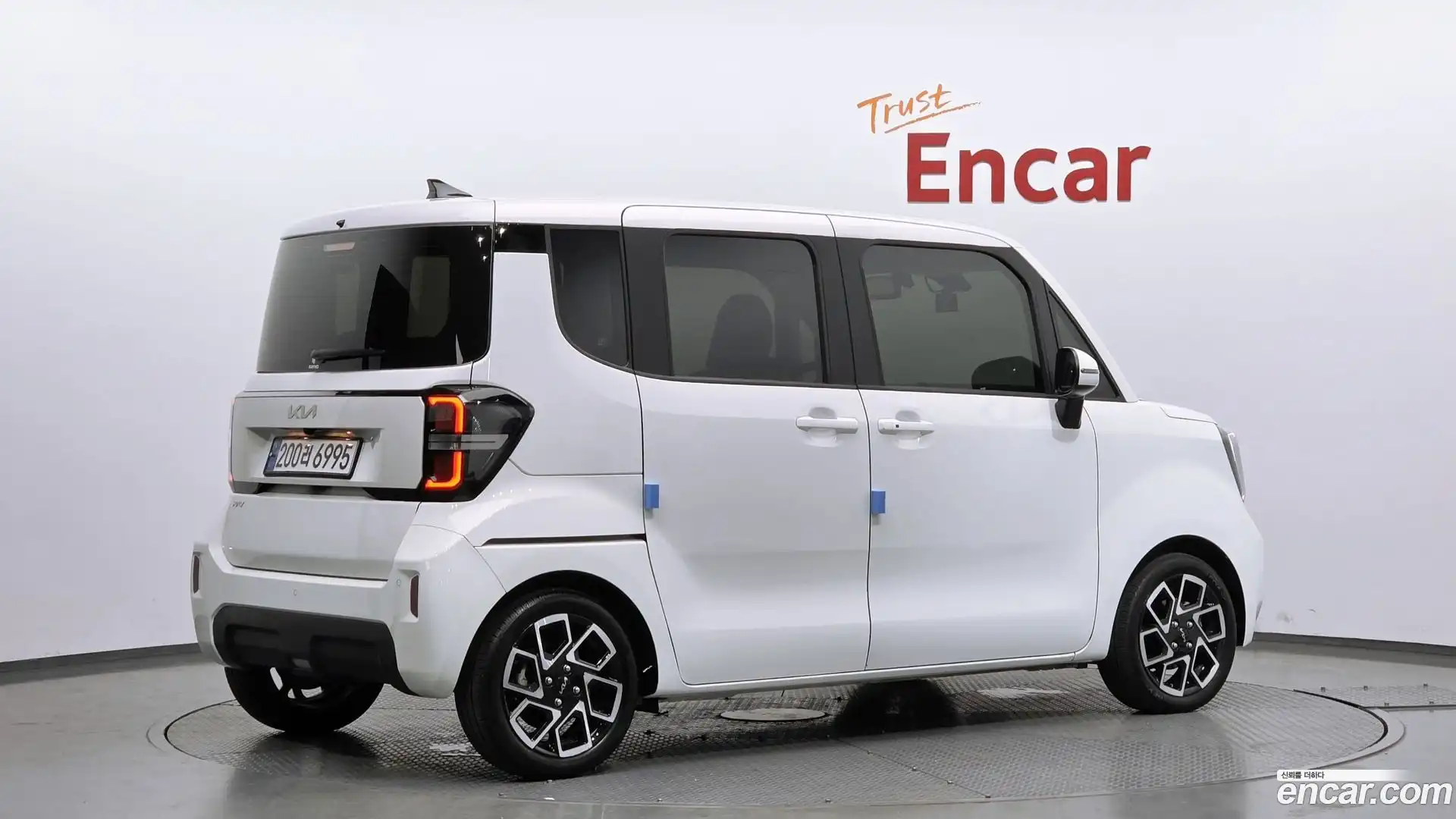 RAY Kia 2024.0-OUTER-002